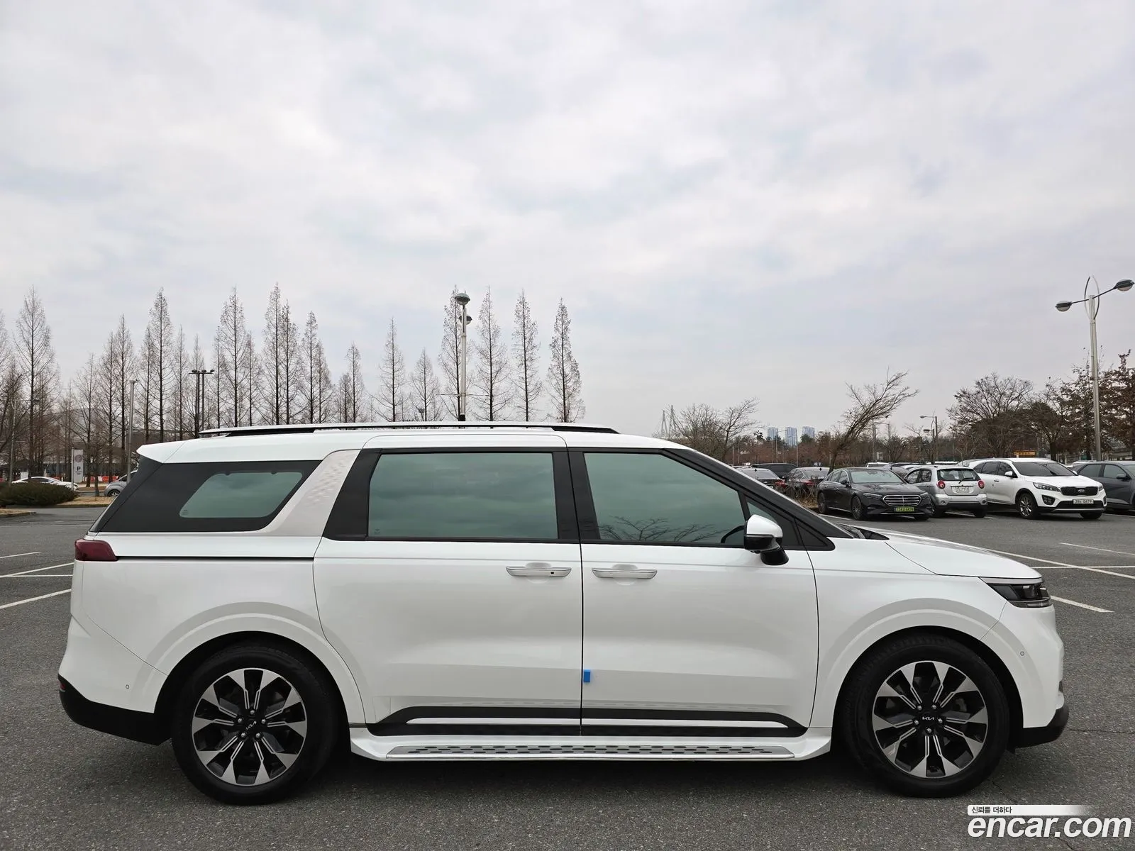 Kia Carnival 2022 — 13