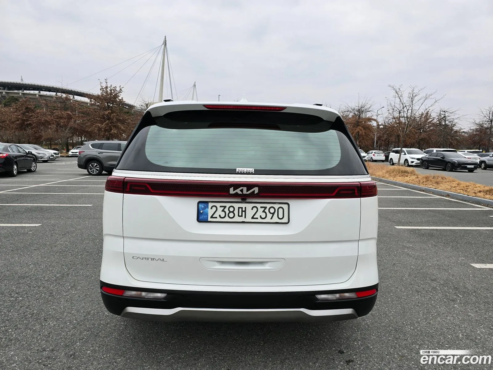 Kia Carnival 2022 — 16
