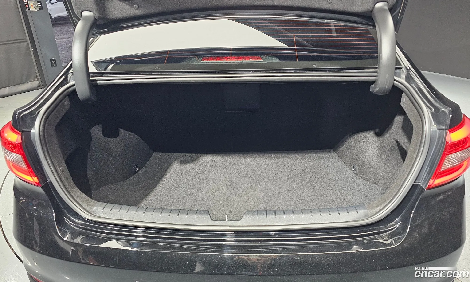 Hyundai LF Sonata 2016 — 5