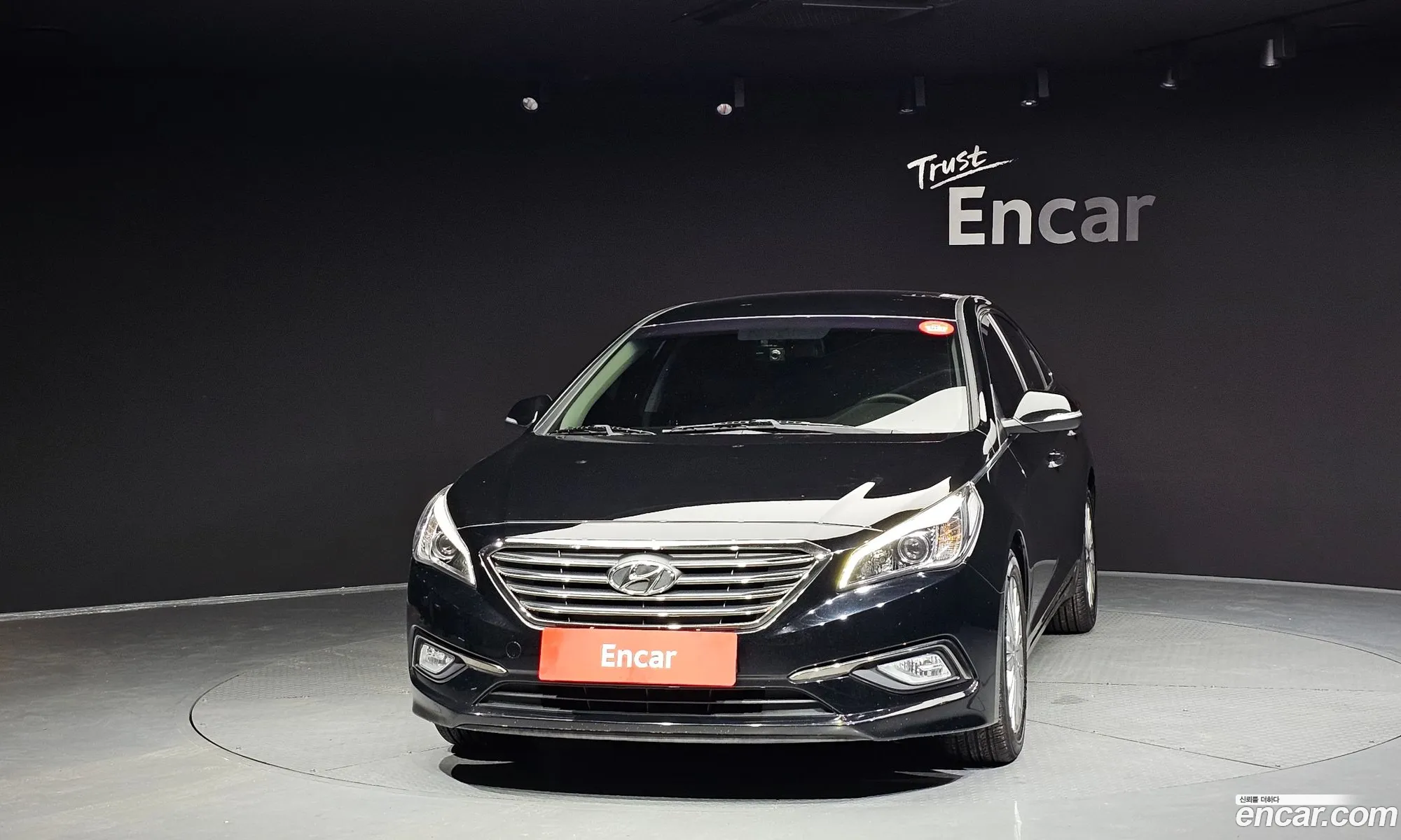 Hyundai LF Sonata 2016 — 17