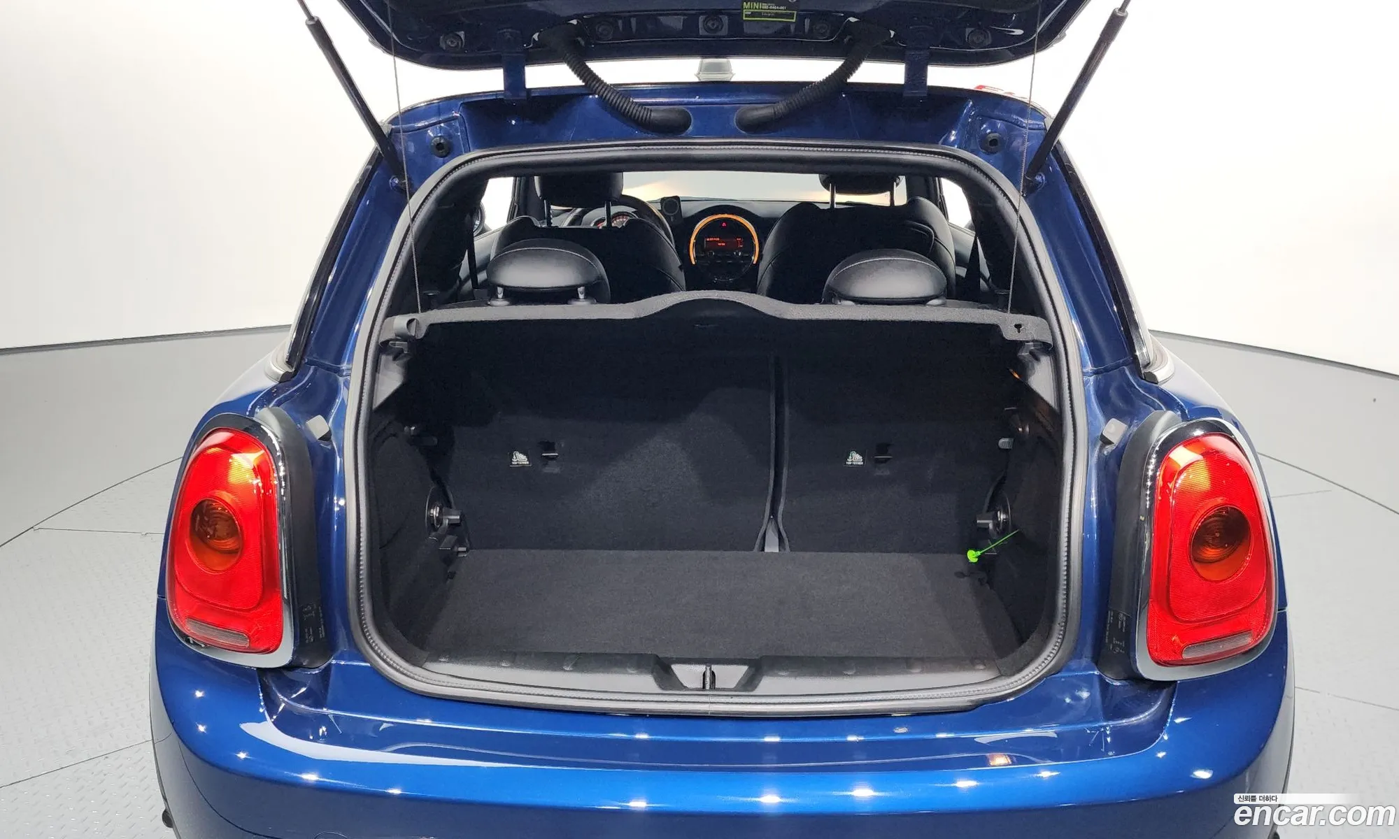 Mini Cooper D 2014 — 15