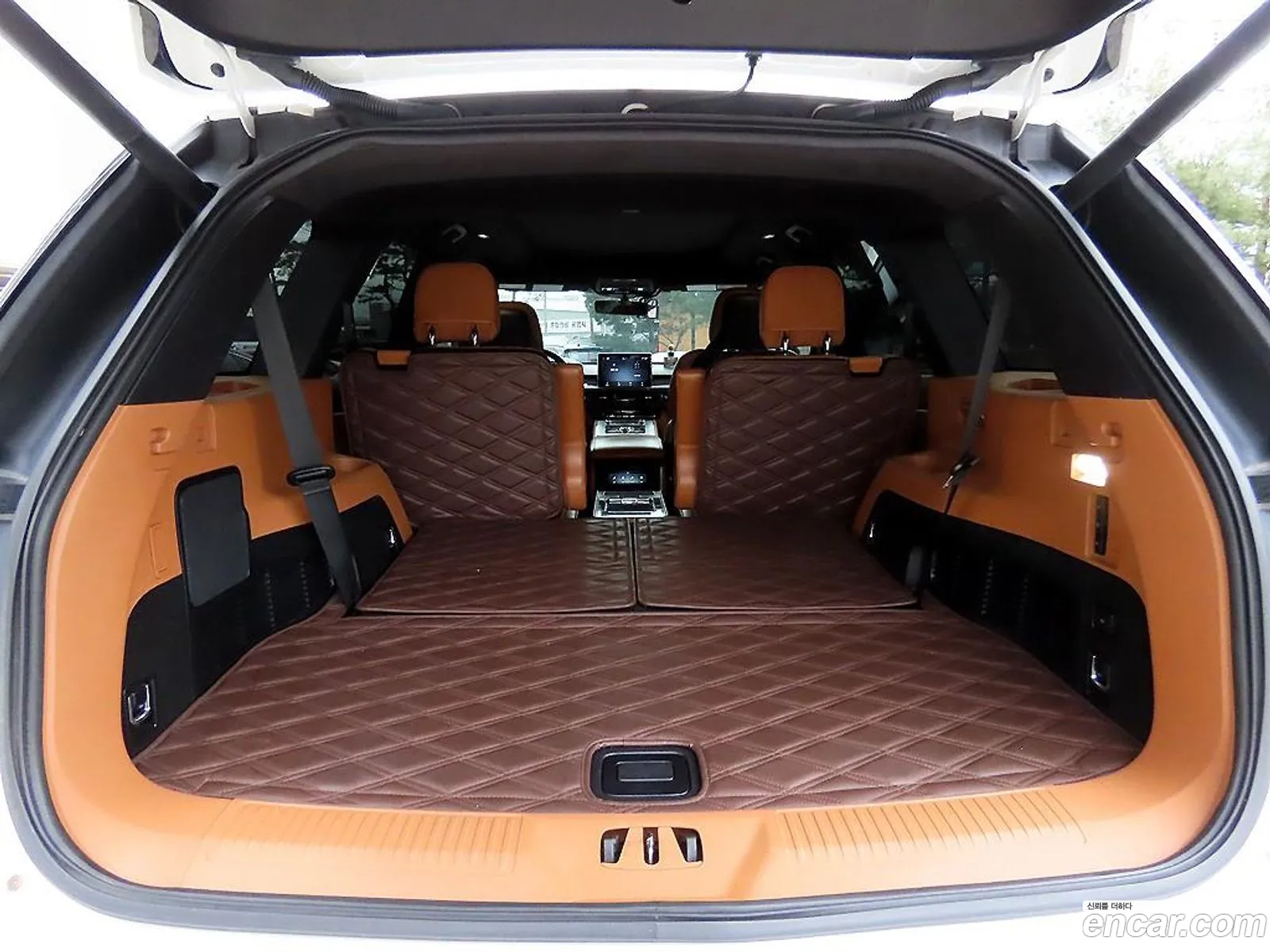 Lincoln Aviator 2021 — 12