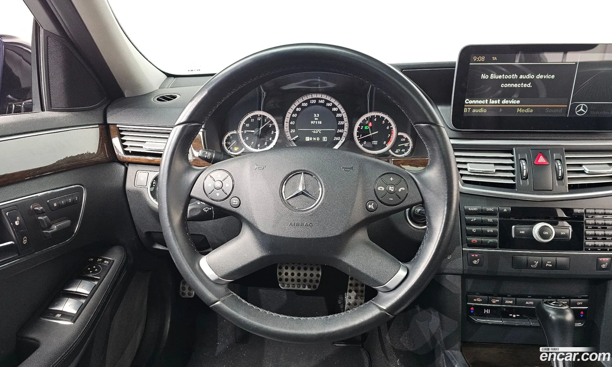 Mercedes-Benz E-Class W212 2011 WDDHF4JB3BA442461 — 13
