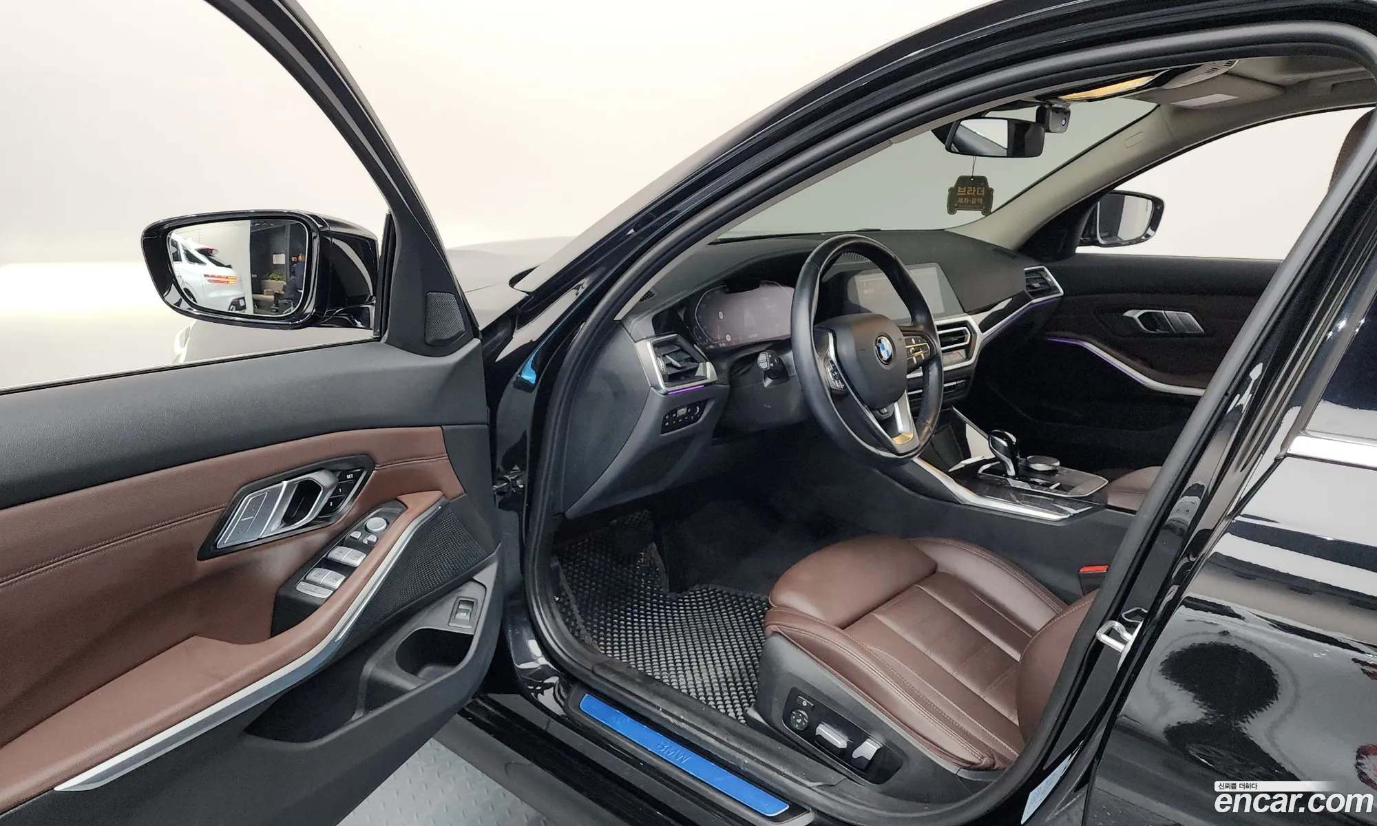BMW 3 Series 2022 — 19