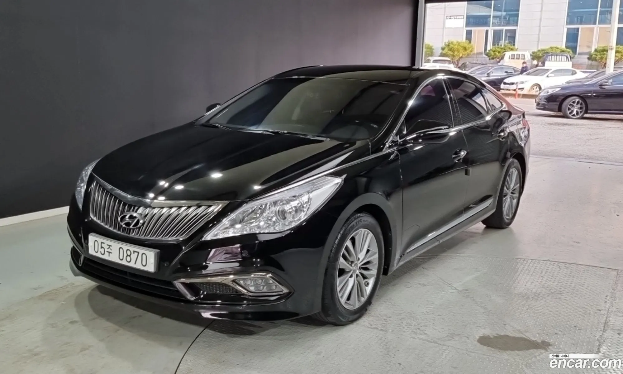Hyundai Grandeur HG 2016 — 18
