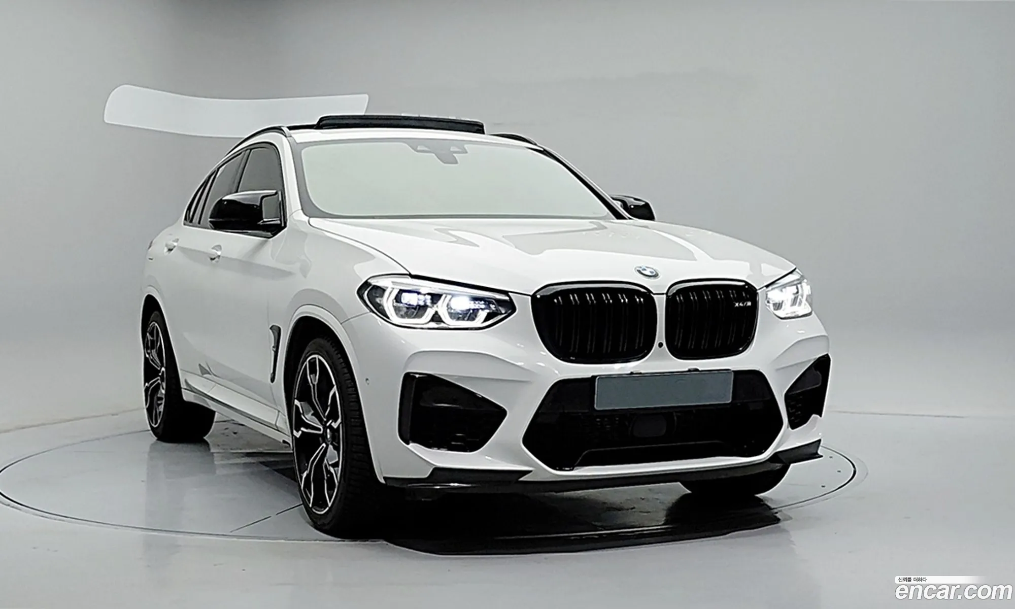 BMW X4 M 2020 — 16