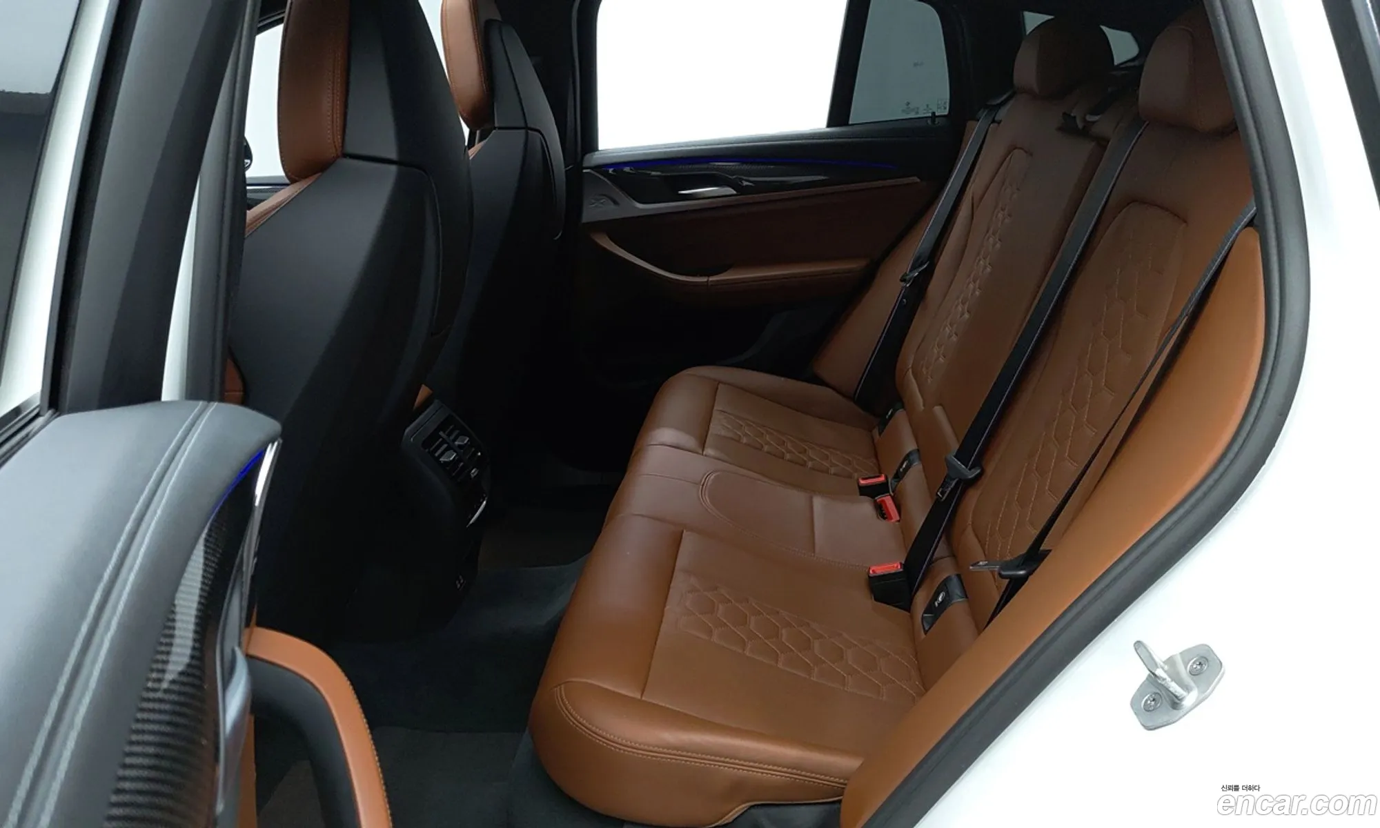 BMW X4 M 2020 — 14