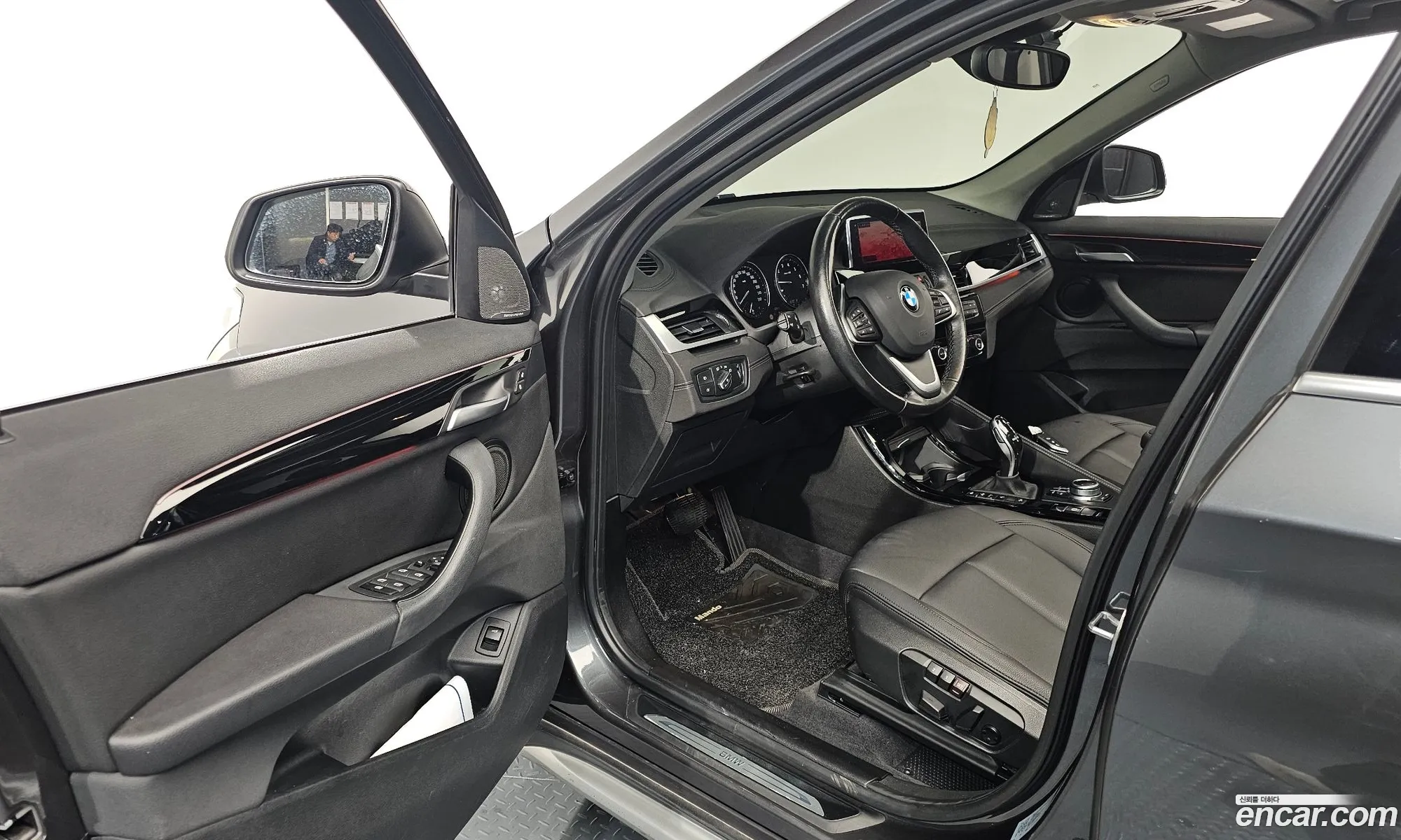 BMW X1 2021 WBA11DG01N5T66927 — 3
