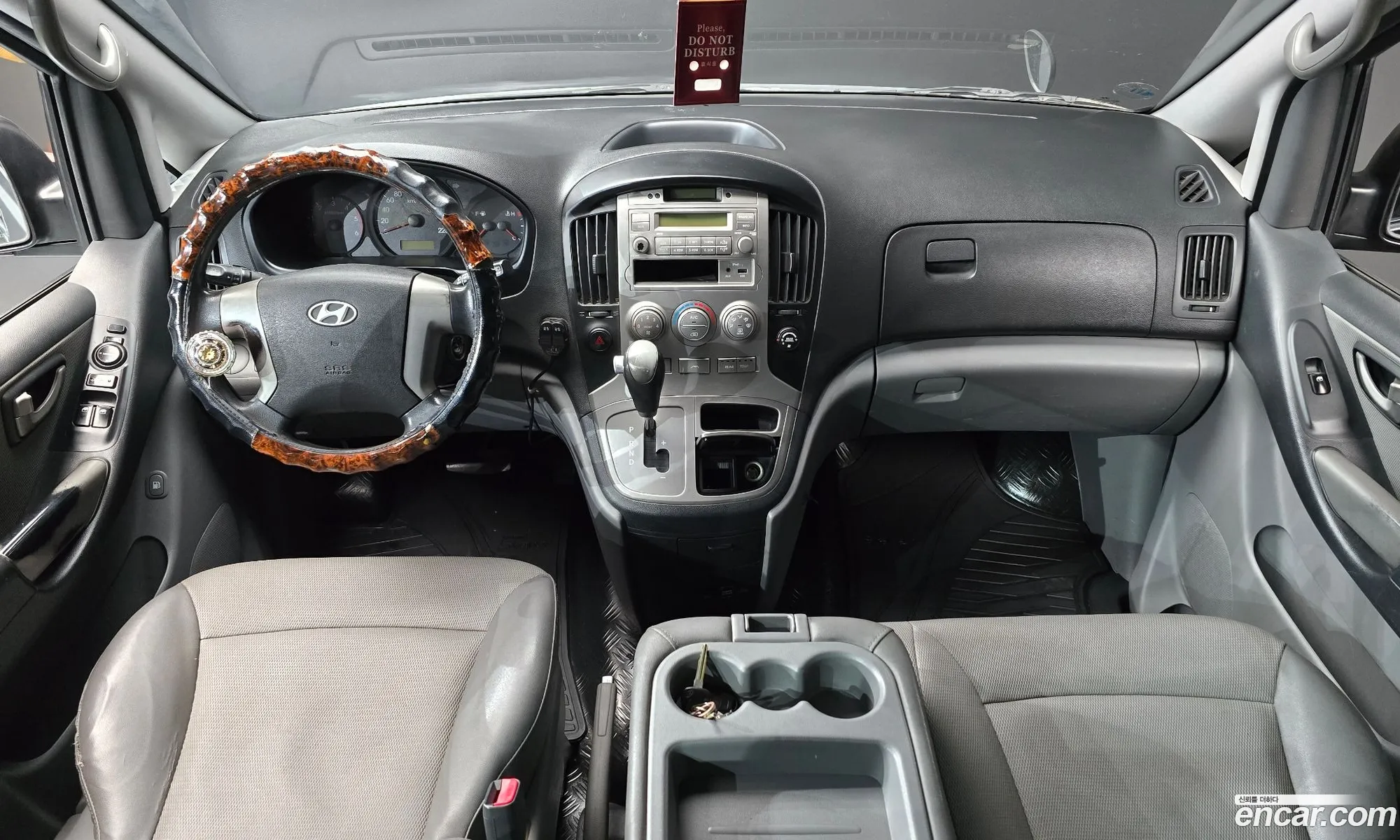 Hyundai Grand Starex 2010 — 15