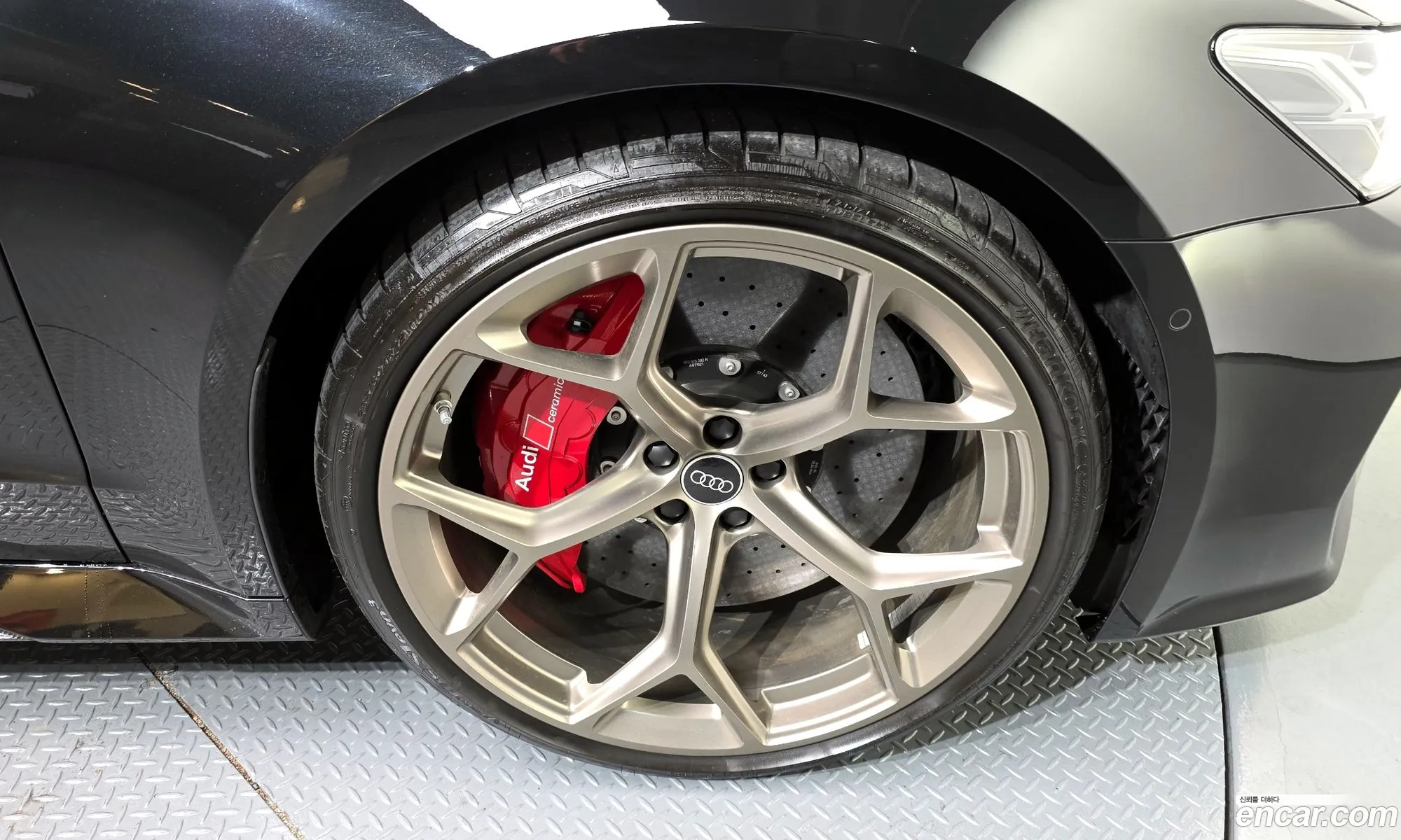 Audi RS7 2025 WUAZZZF2XSN905428 — 16