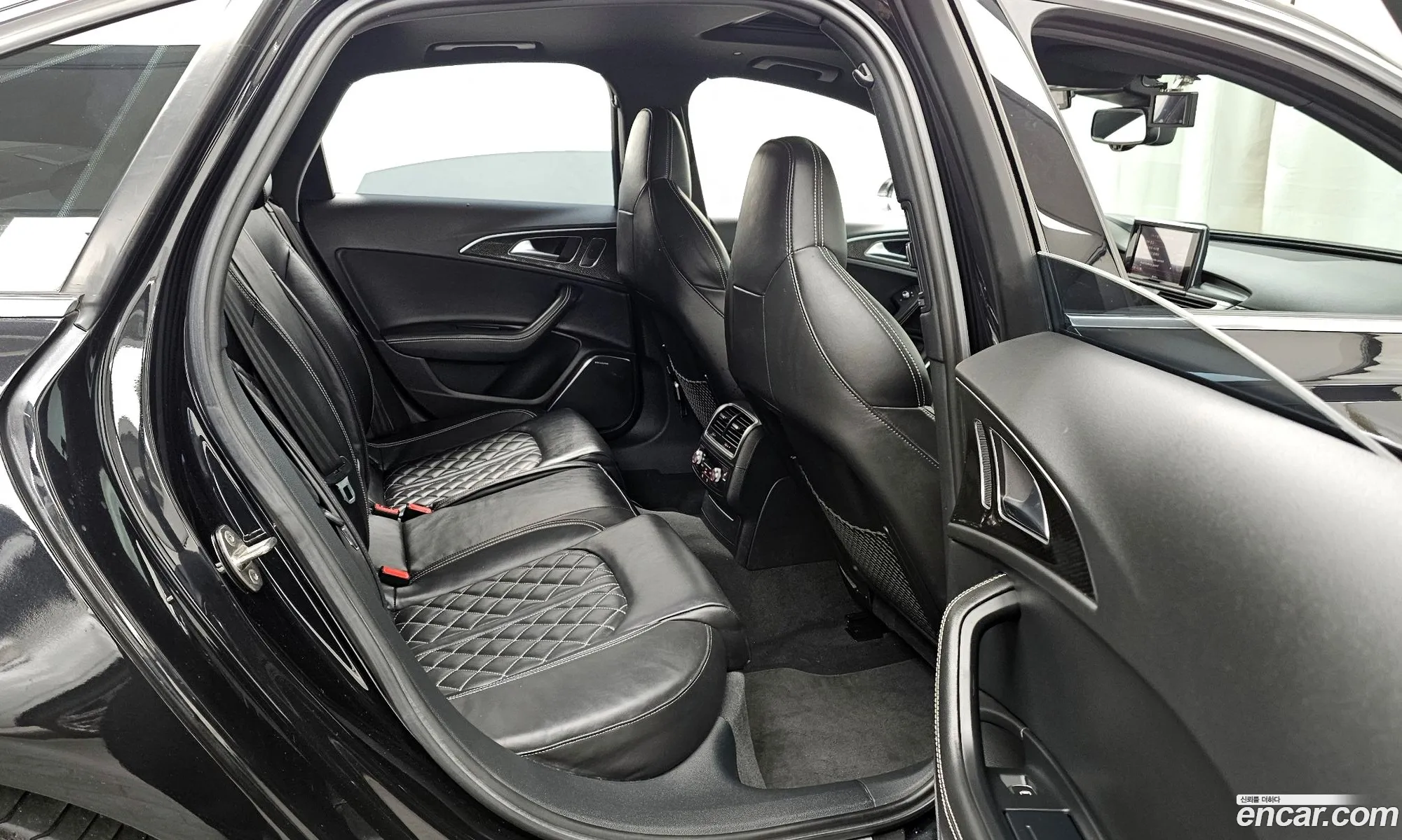 Audi S6 2012 WAUZZZ4G7DN026321 — 6