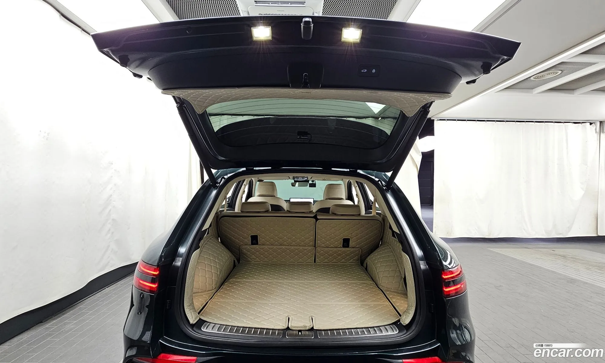 Genesis GV70 2021 — 12