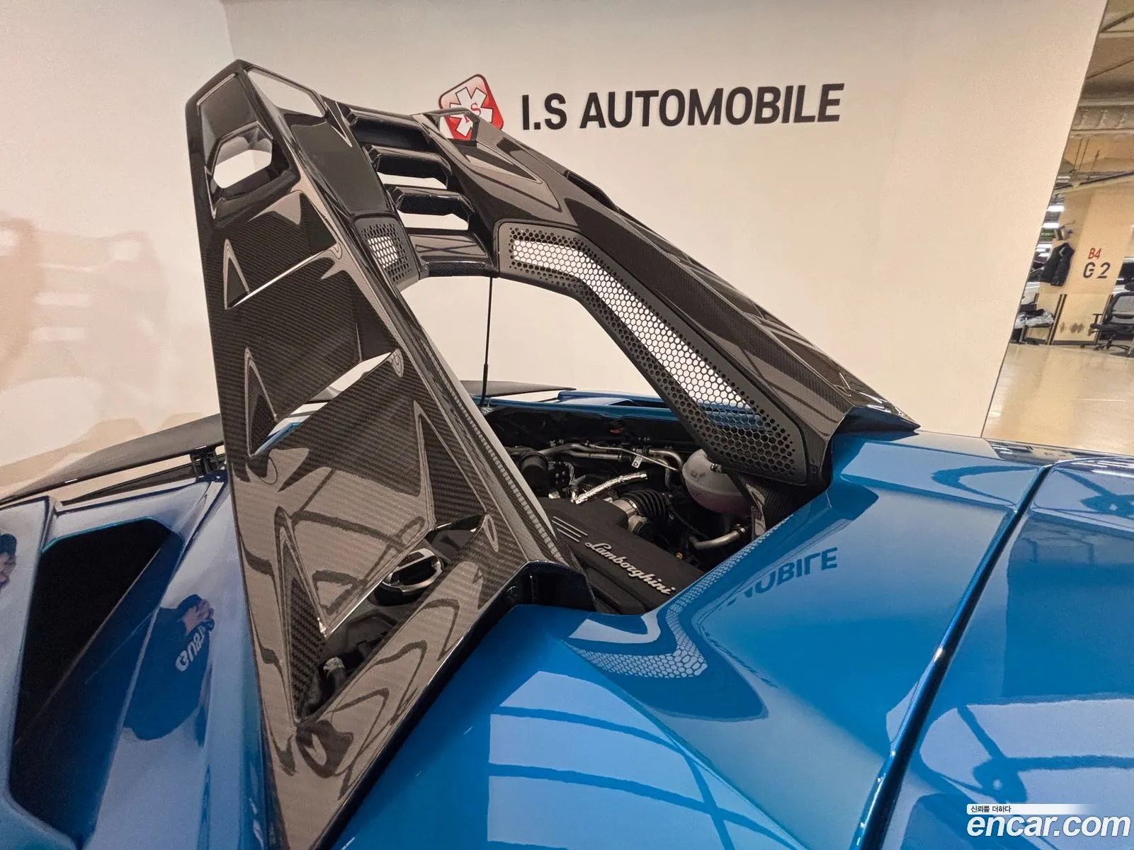 Lamborghini Revuelto 2025 — 10