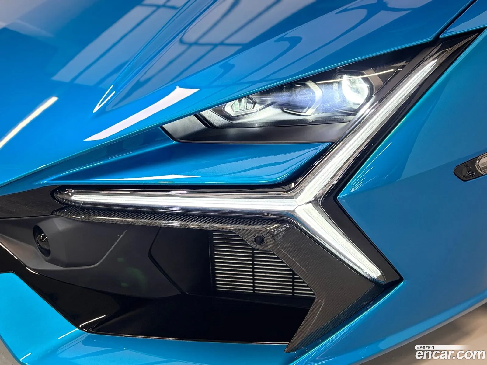 Lamborghini Revuelto 2025 — 19