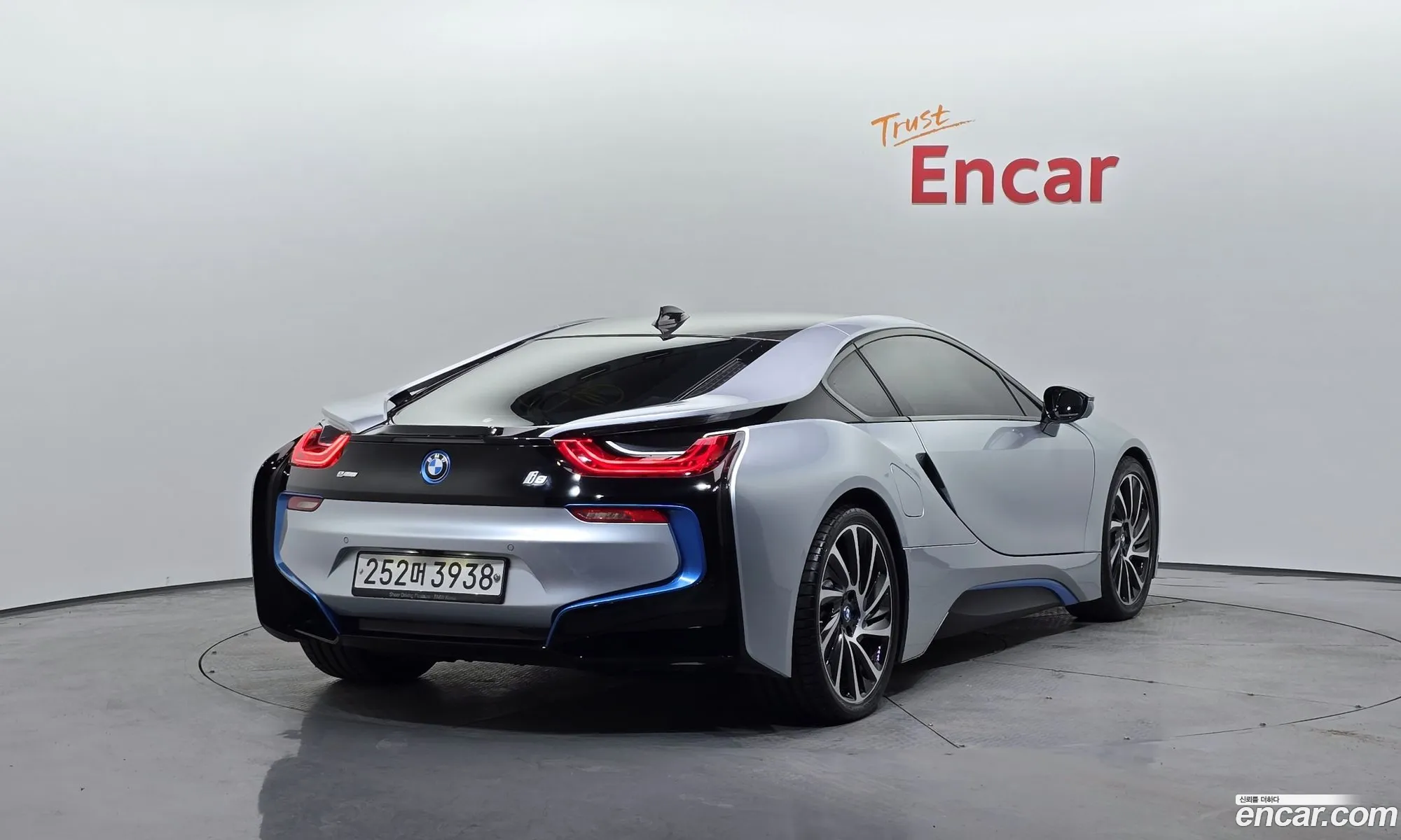 BMW i8 2015 WBY2Z2104FV346510 — 17