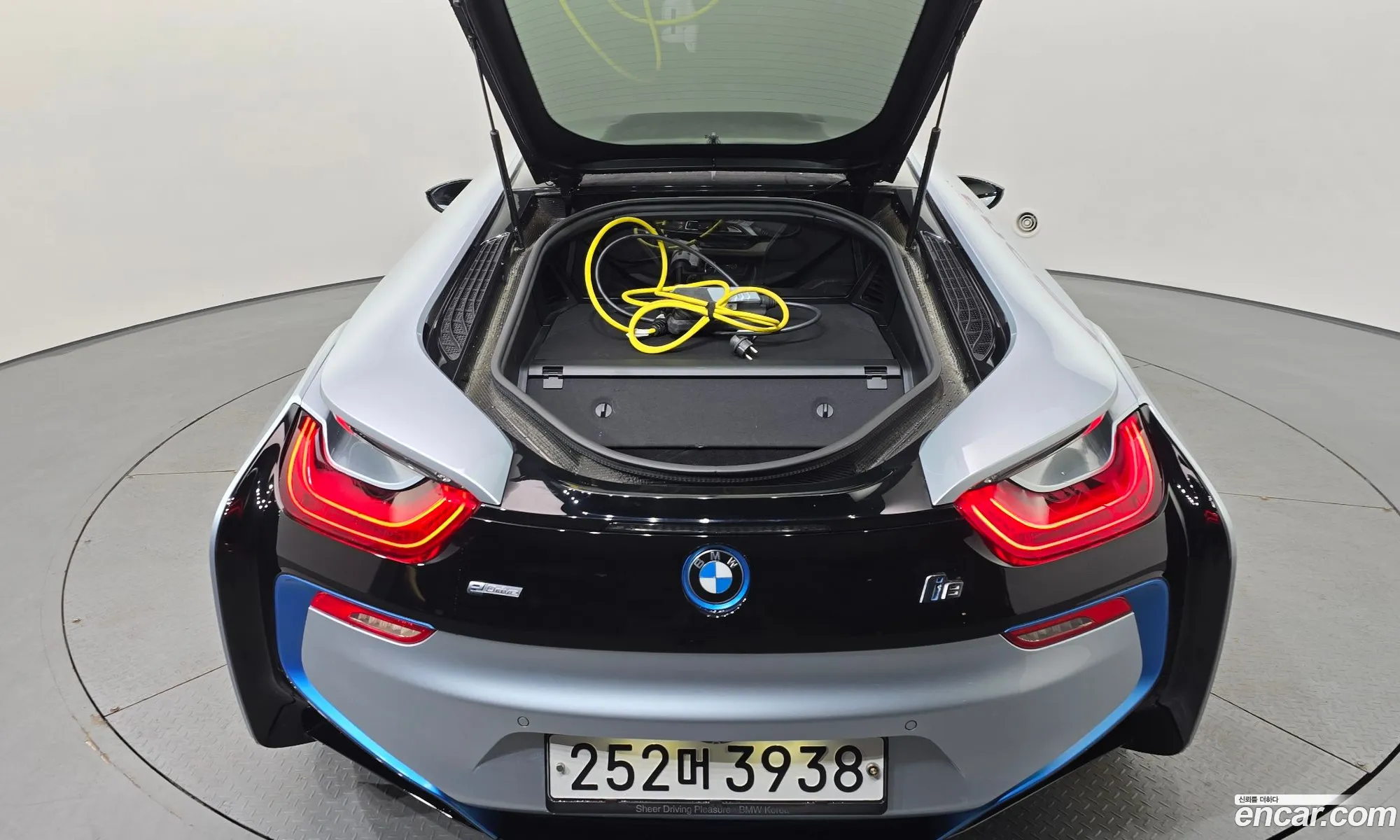 BMW i8 2015 WBY2Z2104FV346510 — 11