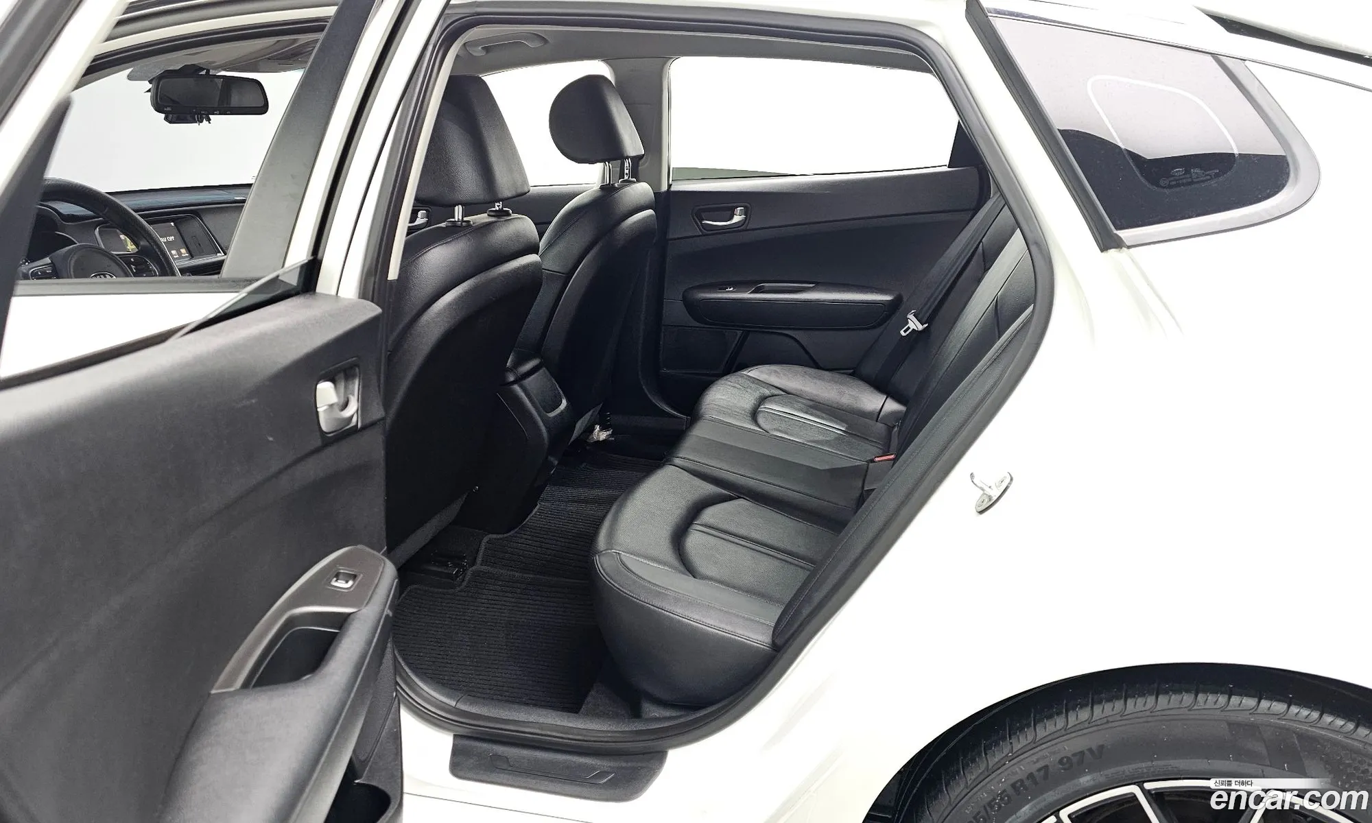 Kia K5 2017 — 15