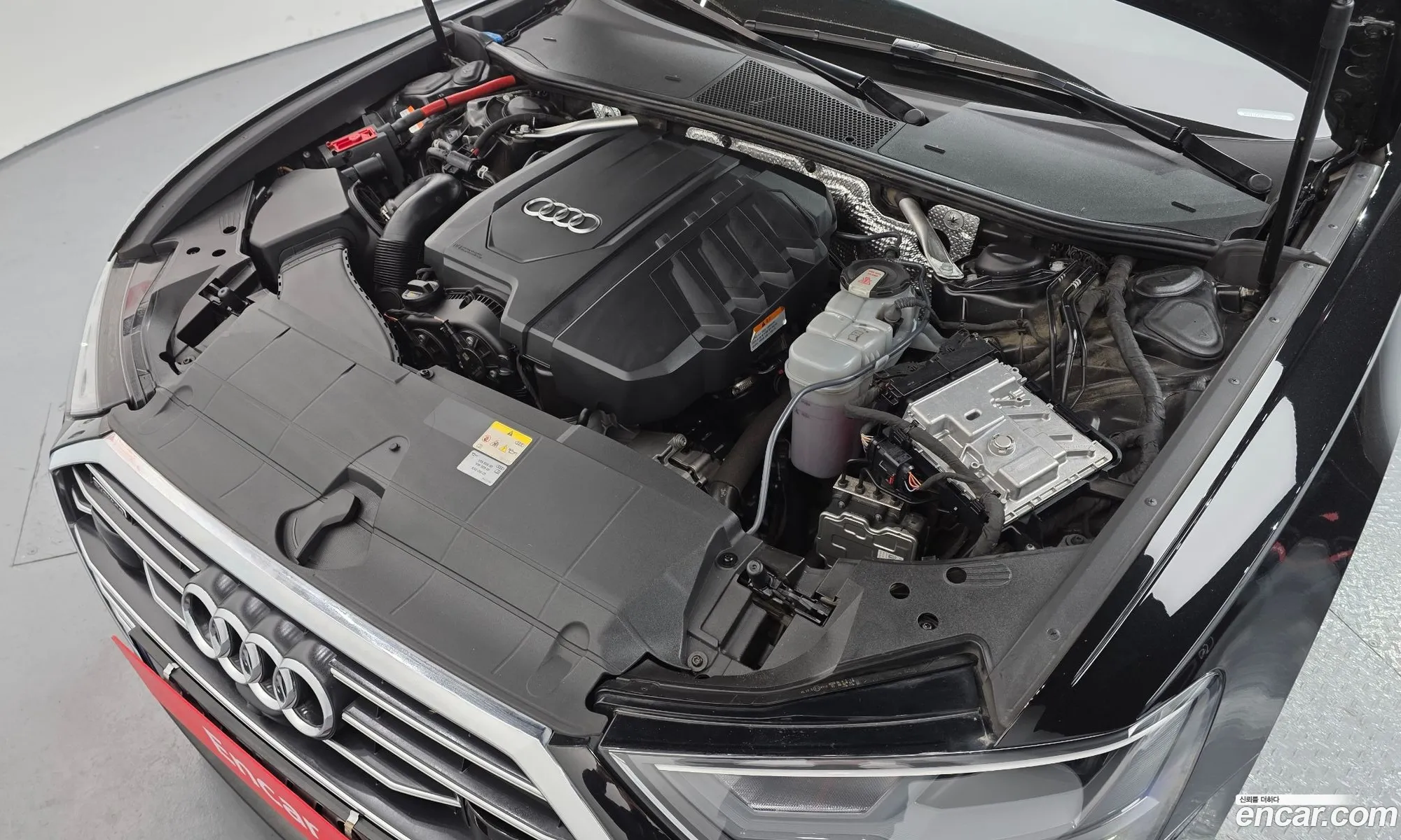 Audi A6 2022 WAUZZZF29PN005010 — 13