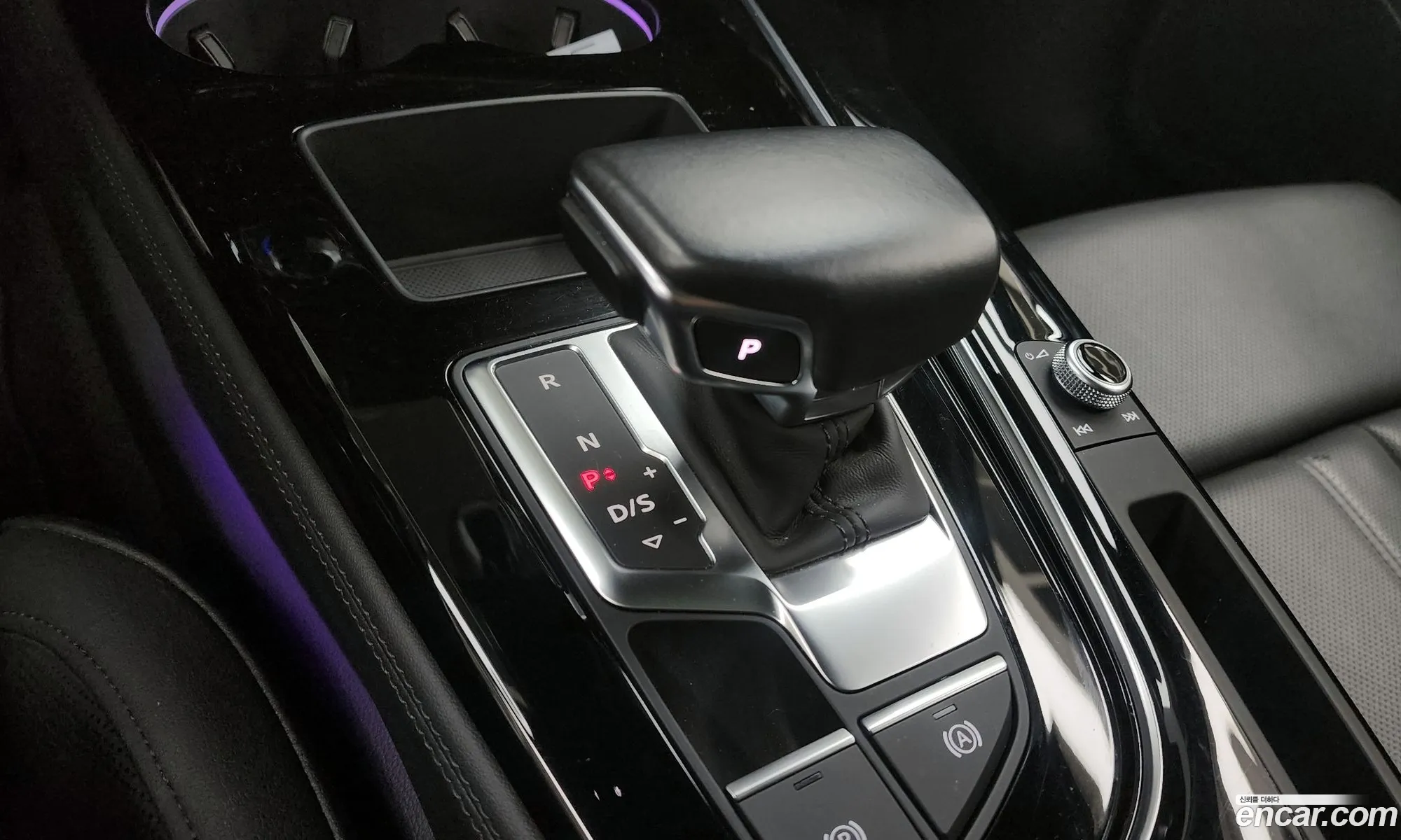 Audi A4 2021 WAUZZZF45MN009858 — 14