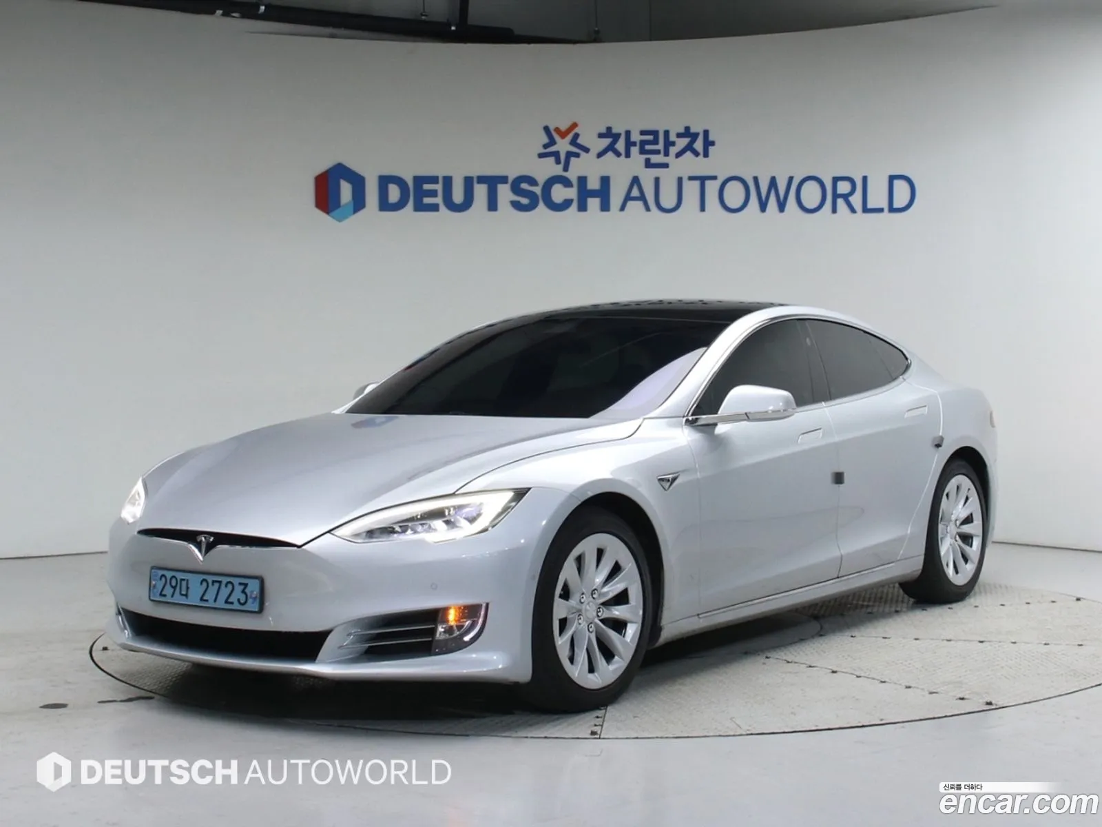 Tesla Model S 2017 — 19