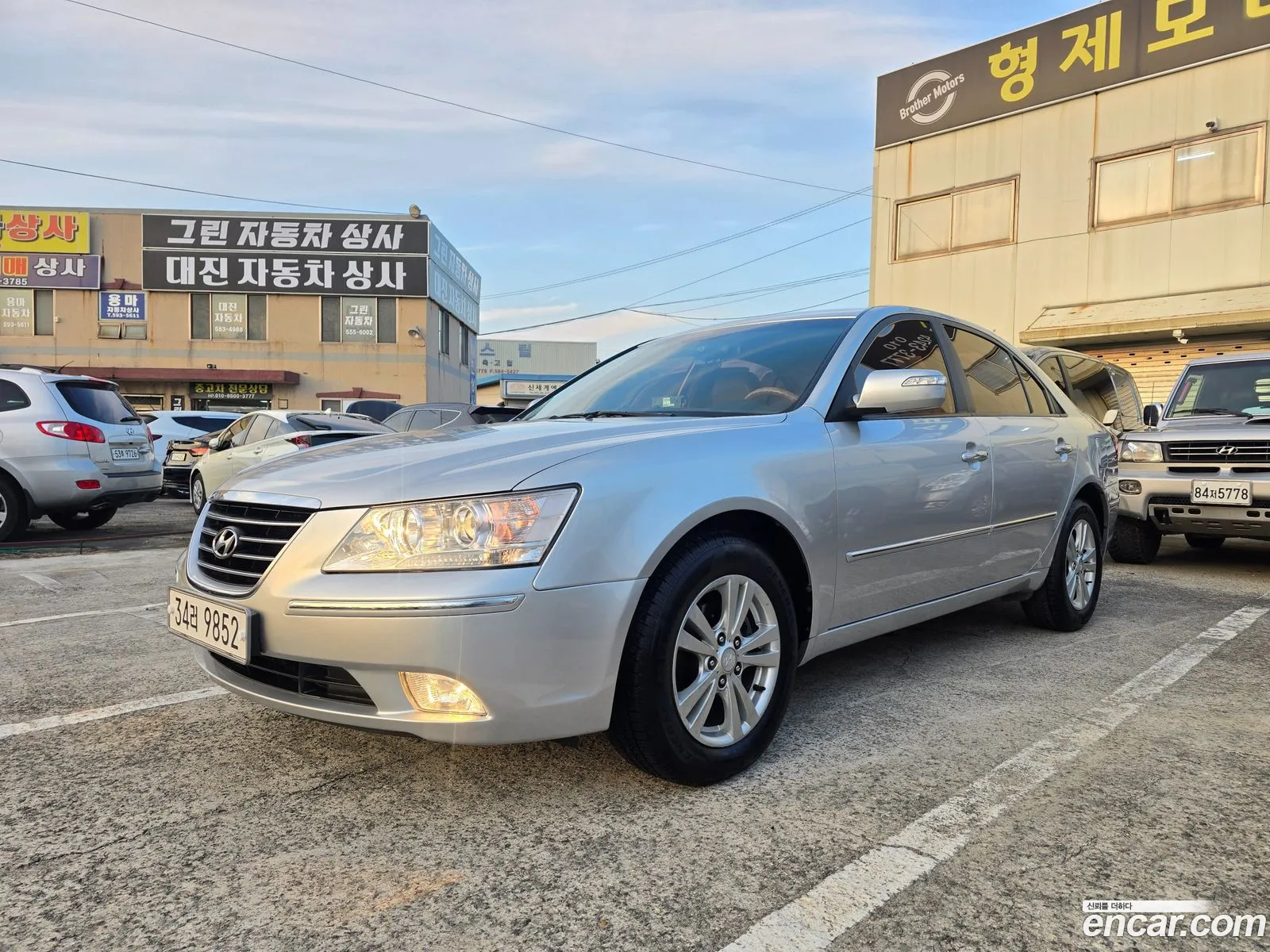 Hyundai NF Sonata Transform