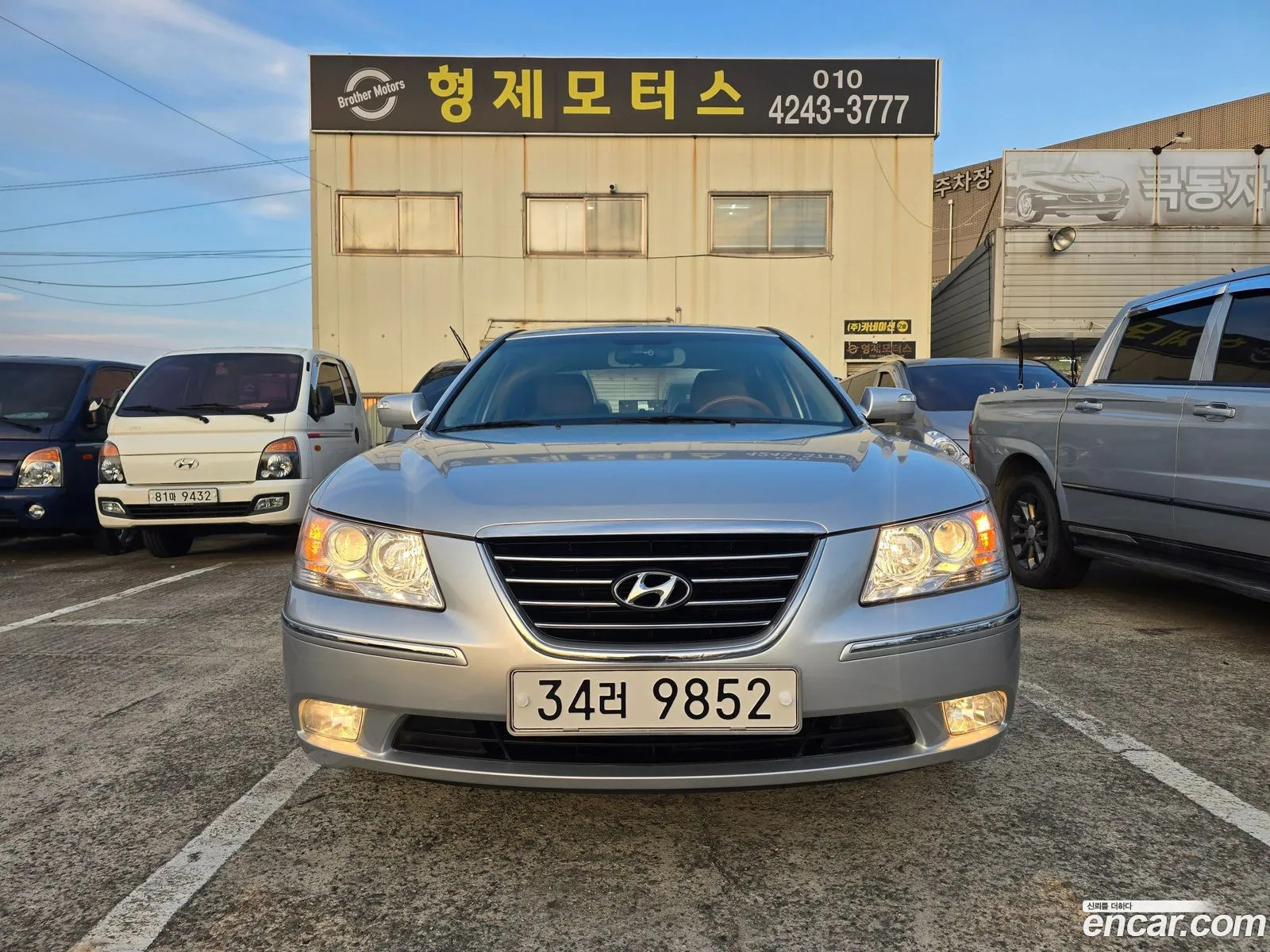 Hyundai NF Sonata Transform