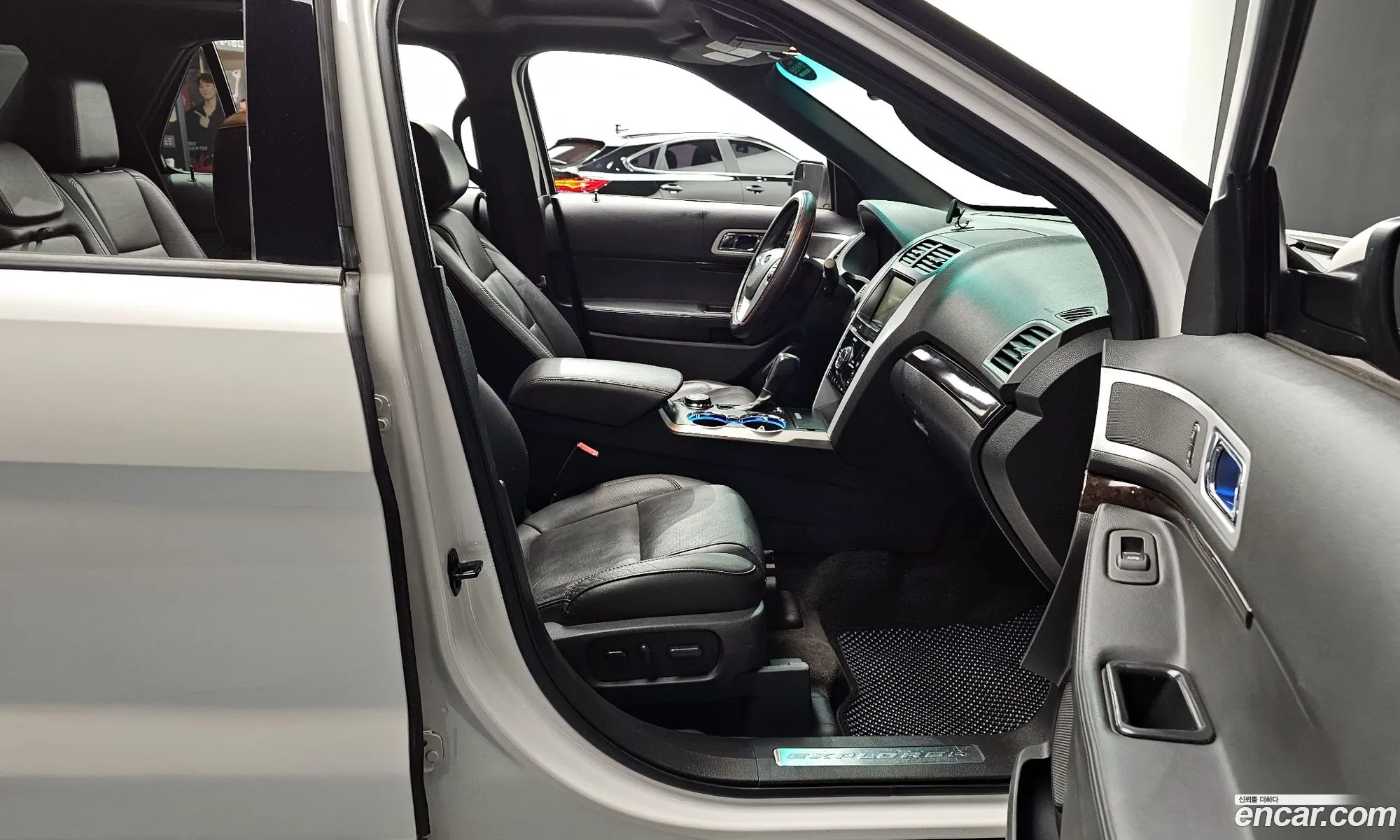Ford Explorer 2015 1FM5K8F86FGB28332 — 10