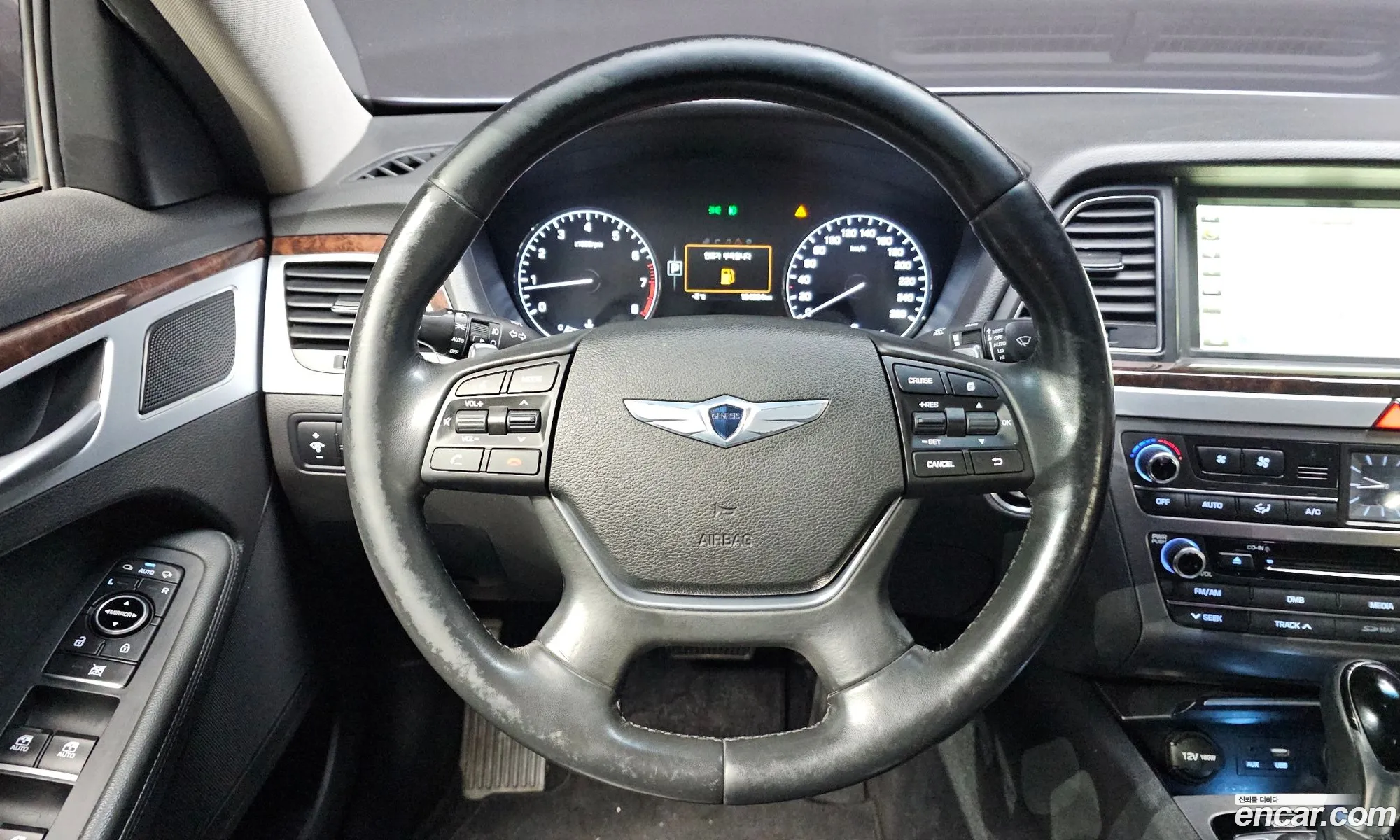 Hyundai Genesis DH 2014 — 9