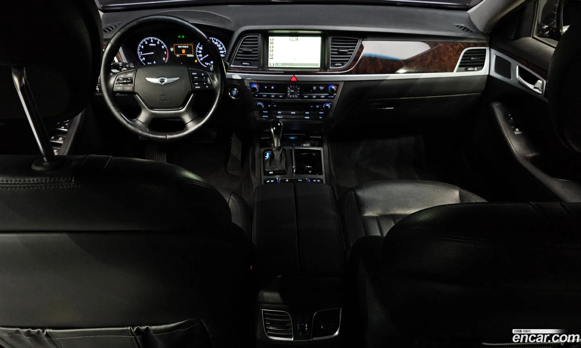 Hyundai Genesis DH 2014 — 13
