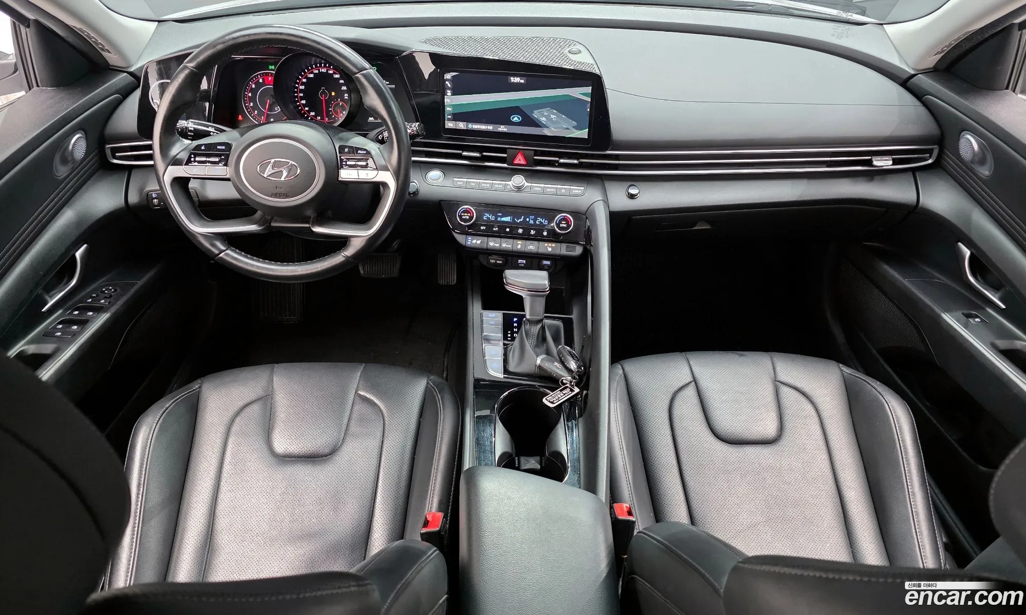 Hyundai Elantra 2021 — 12