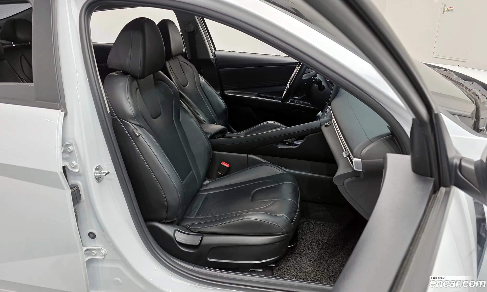 Hyundai Elantra 2021 — 5