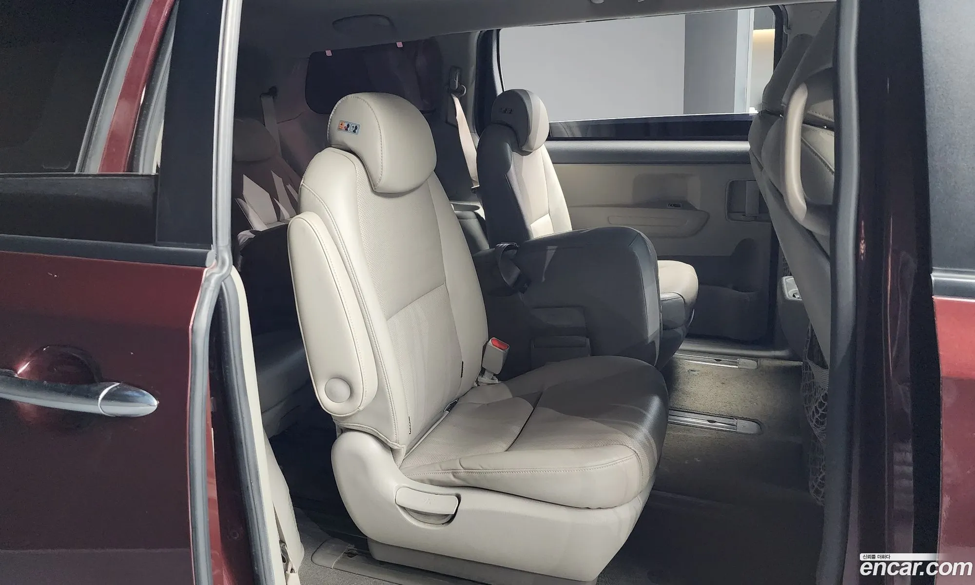 Kia Carnival 2014 — 9