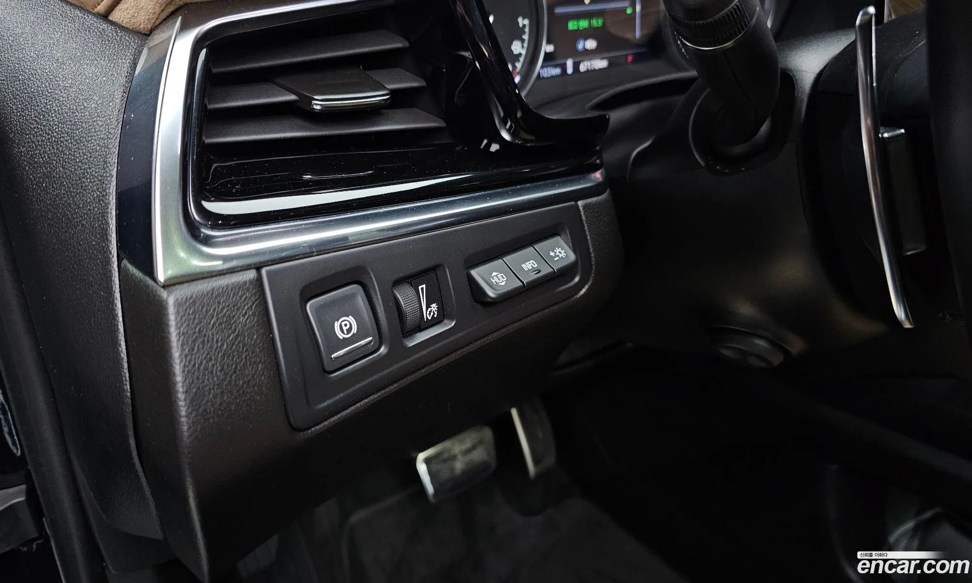 Cadillac XT6 2022 — 2