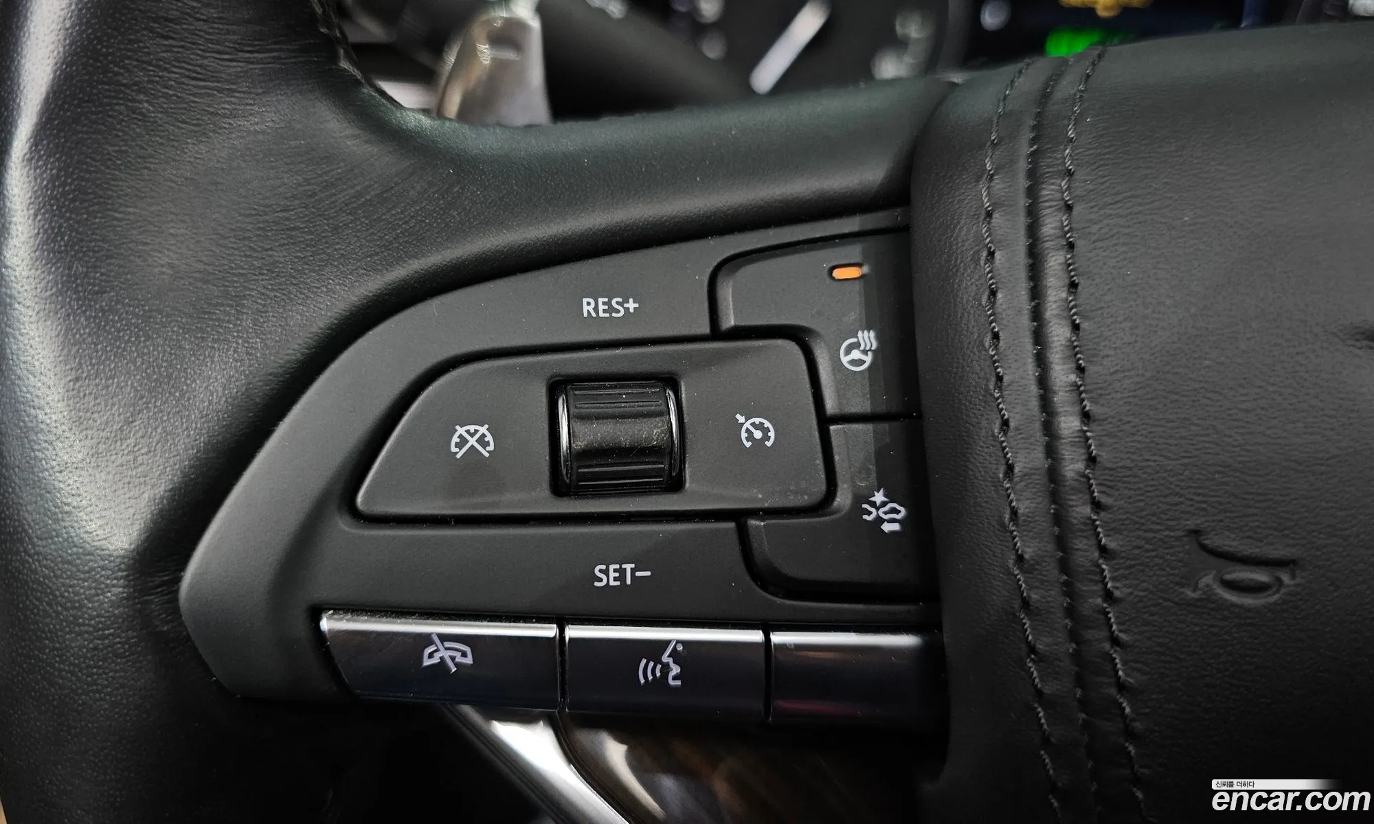 Cadillac XT6 2022 — 12