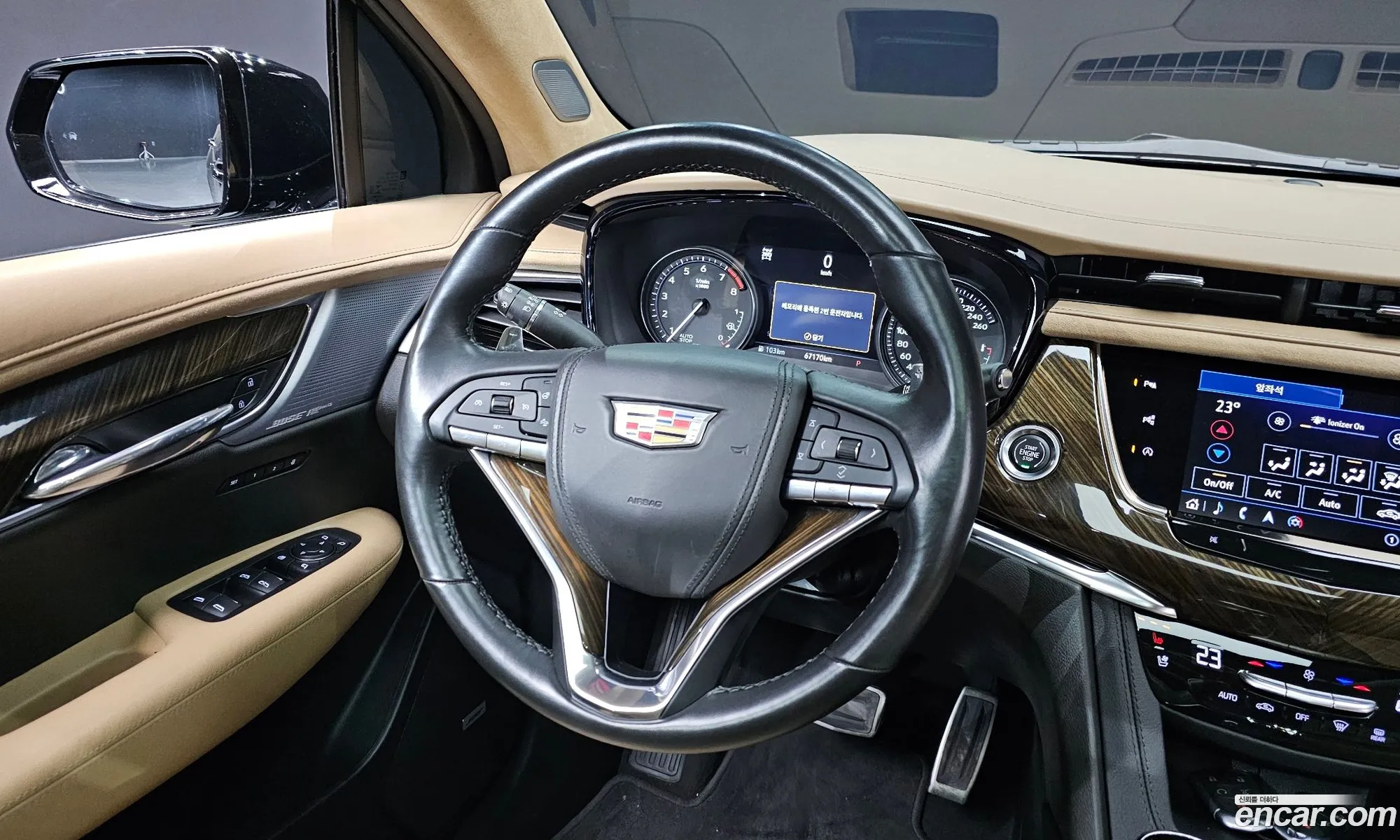 Cadillac XT6 2022 — 15
