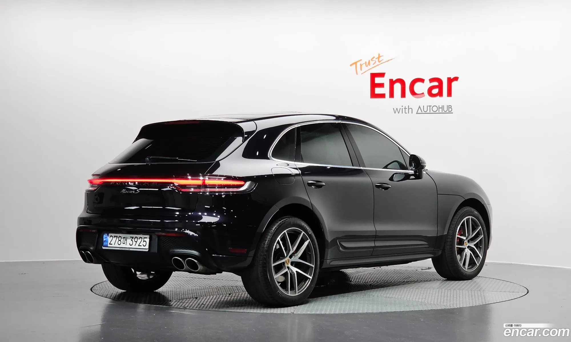 Porsche Macan 2022 WP1AG2953NLB36749 — 18