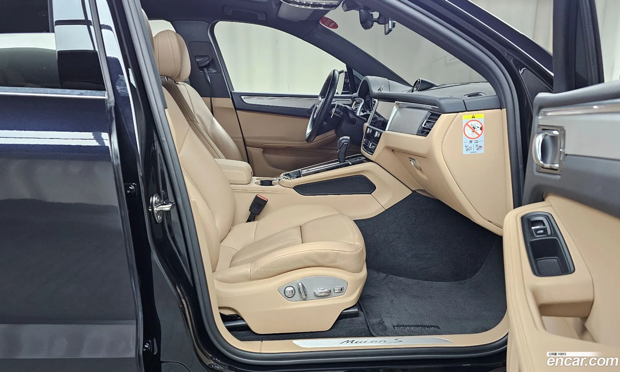 Porsche Macan 2022 WP1AG2953NLB36749 — 11