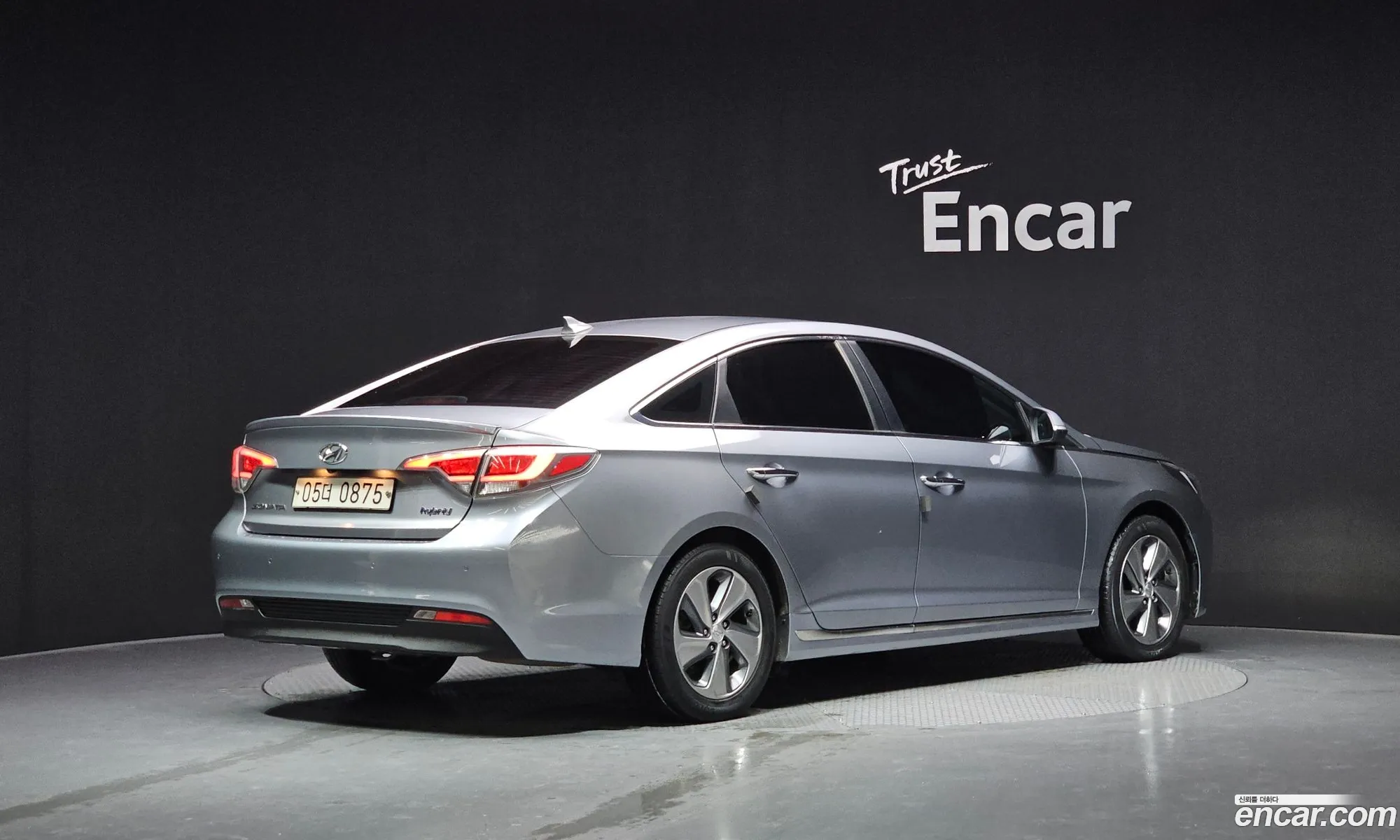 Hyundai LF Sonata Hybrid 2016 — 20