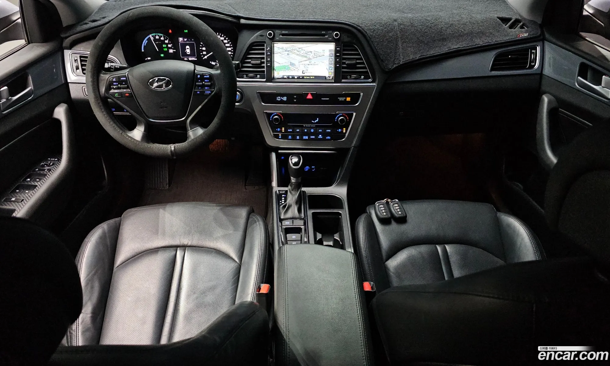 Hyundai LF Sonata Hybrid 2016 — 17