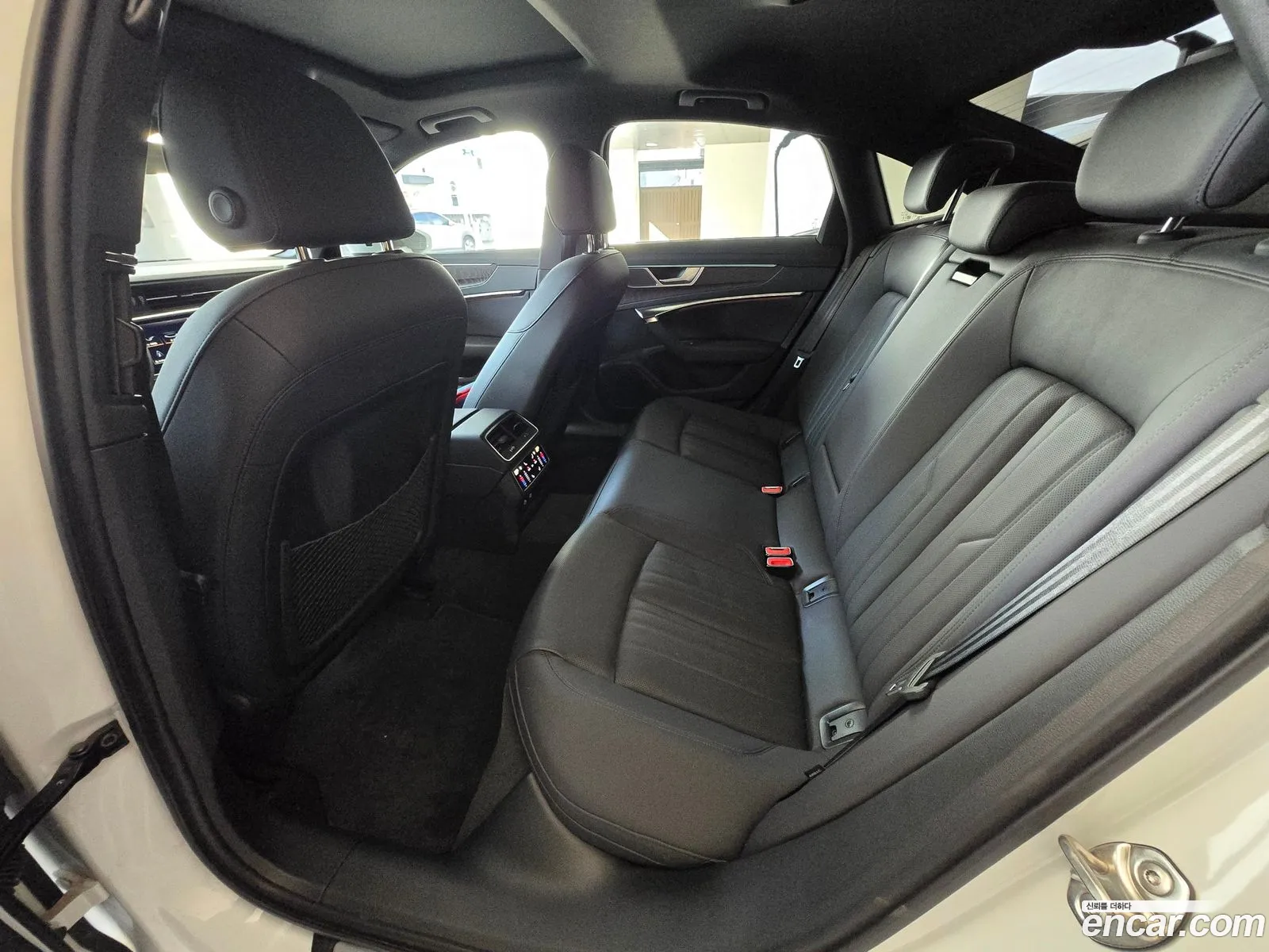 Audi A6 2023 — 6