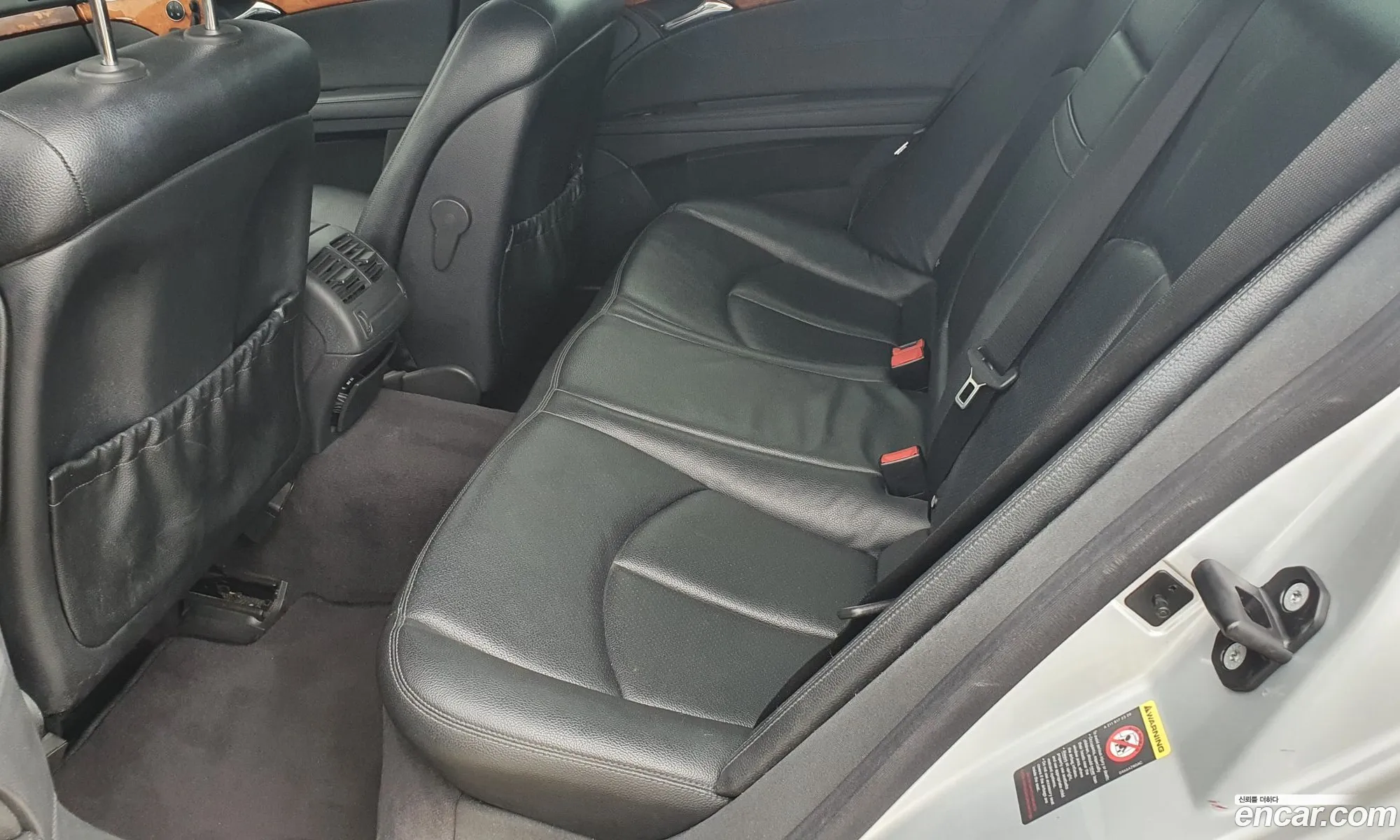 Mercedes-Benz E-Class W211 2006 — 10