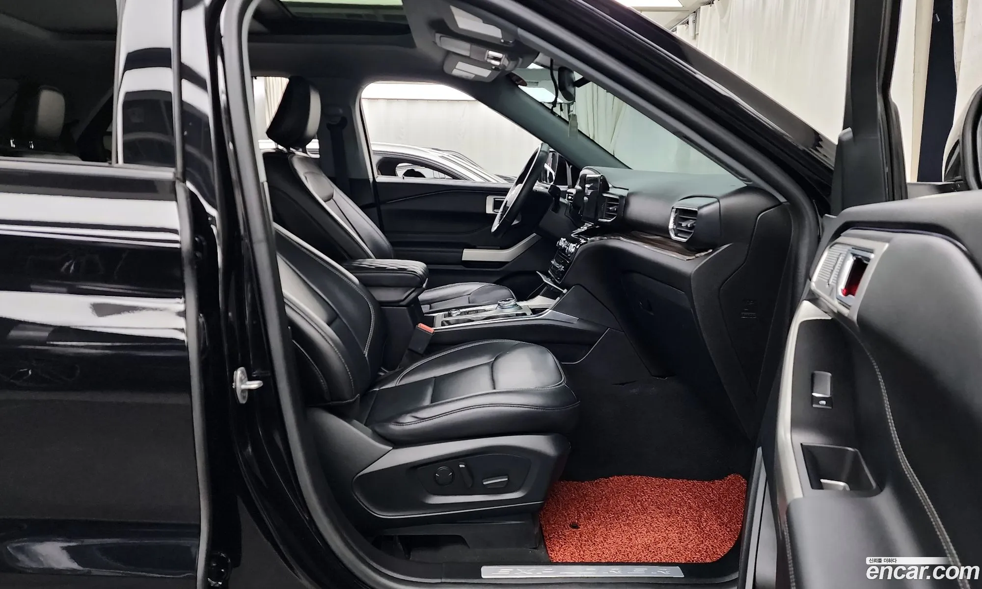 Ford Explorer 6th Gen 2022 1FMSK8FH — 17