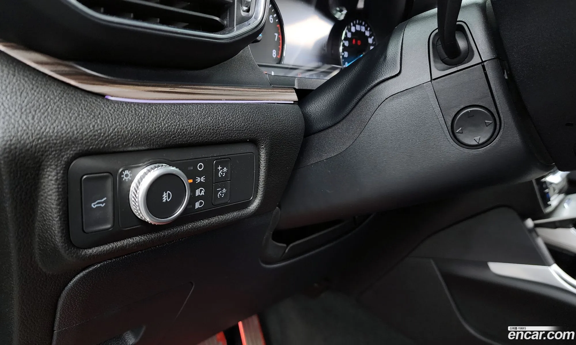 Ford Explorer 6th Gen 2022 1FMSK8FH — 8