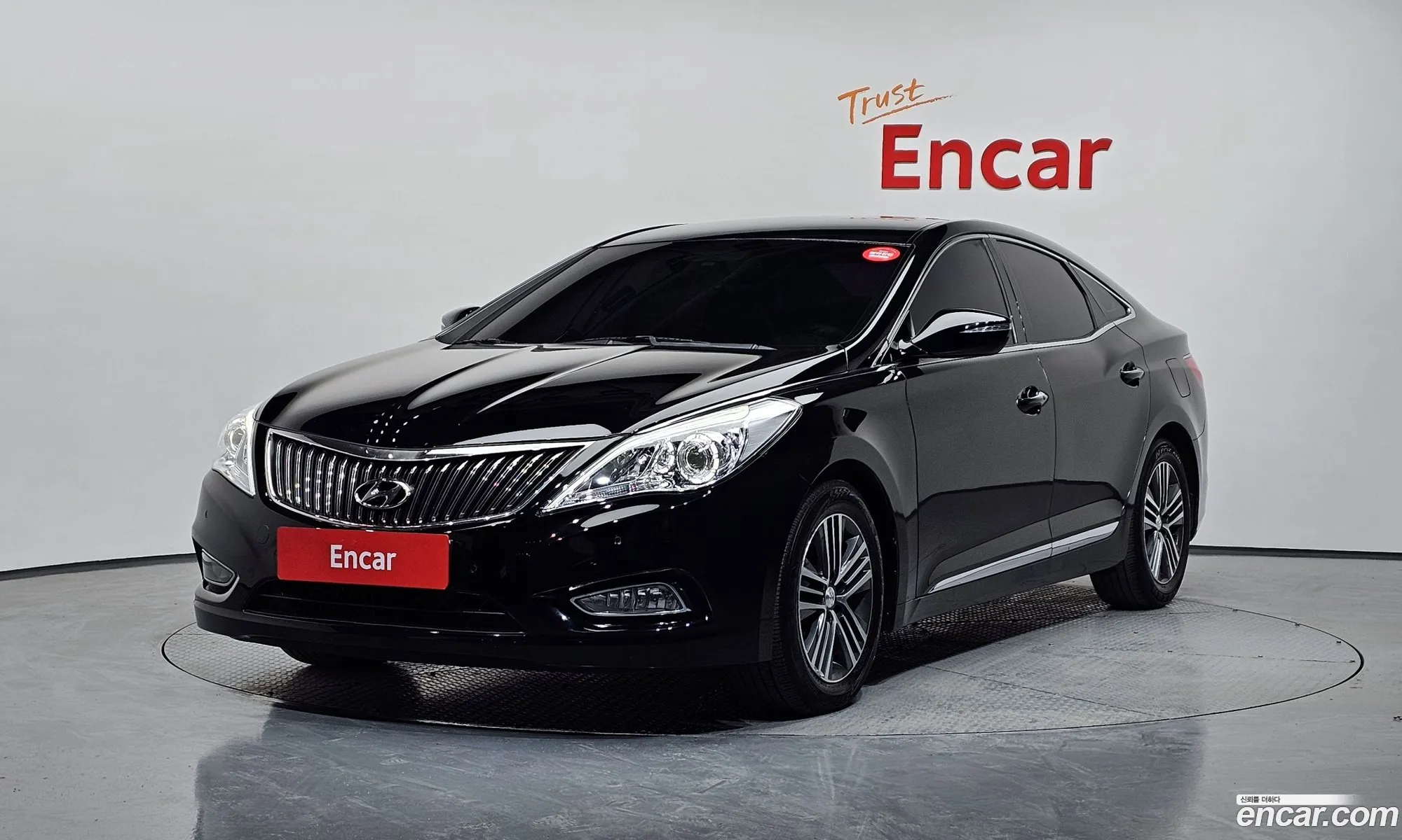 Hyundai Grandeur HG 2014 — 18