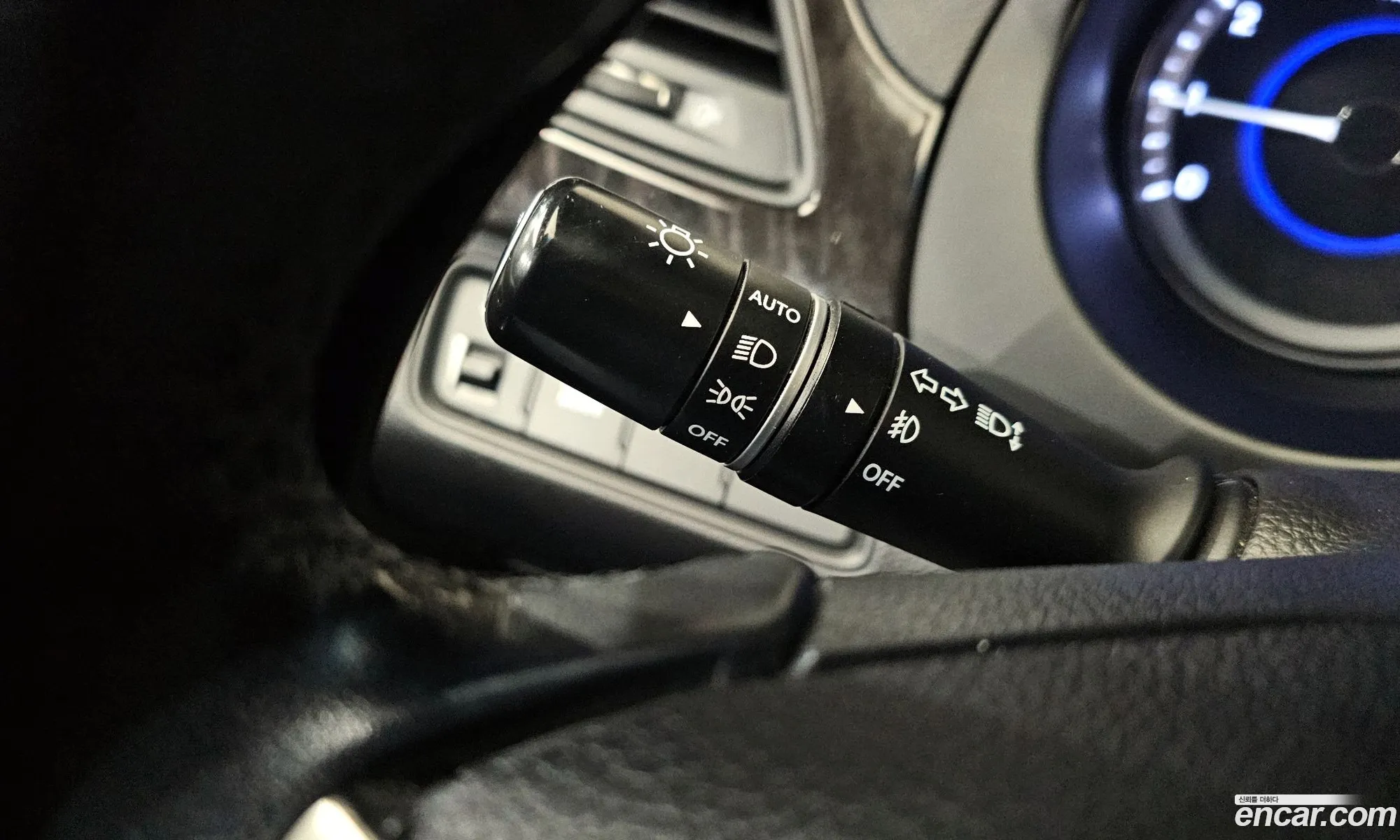 Hyundai Grandeur HG 2014 — 15