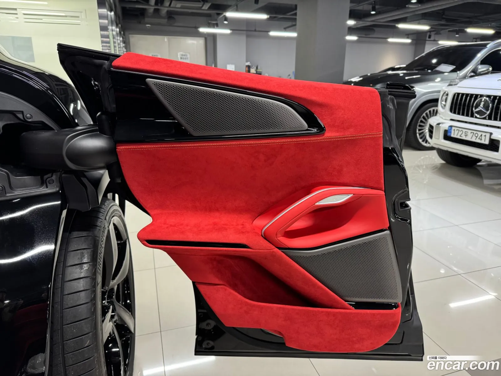 Ferrari Purosangue 2025 — 14