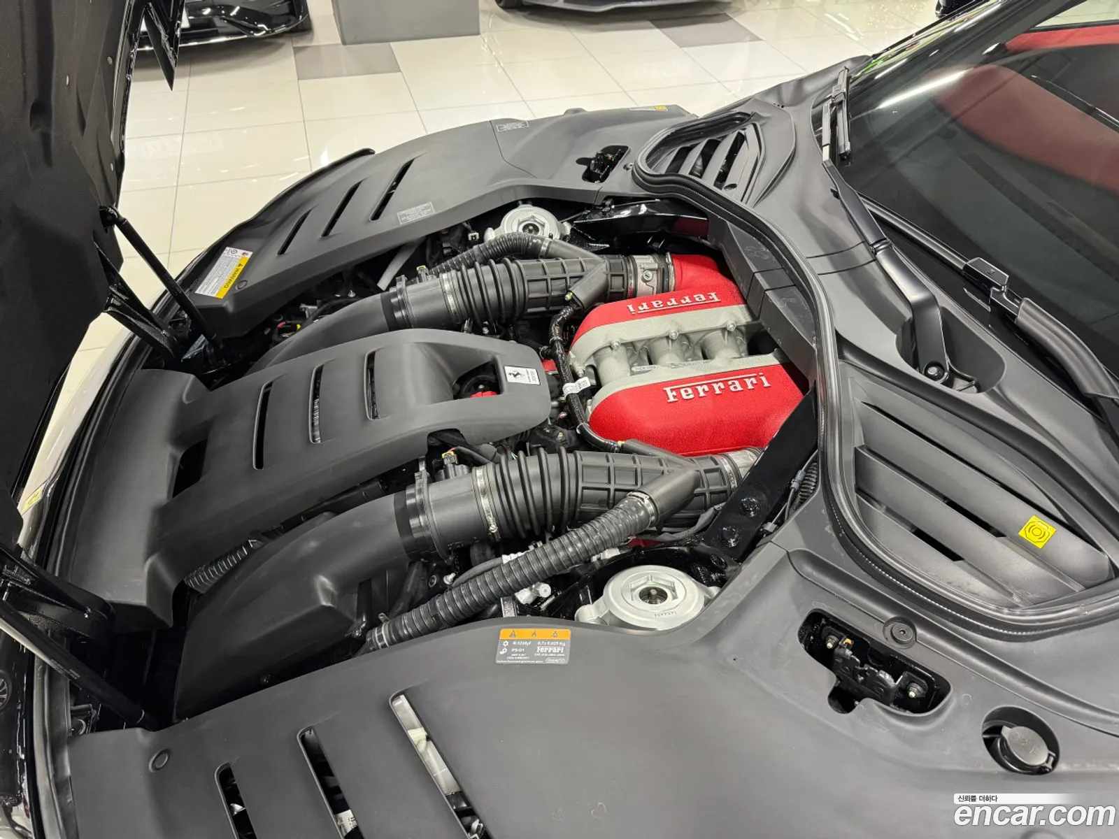 Ferrari Purosangue 2025 — 3