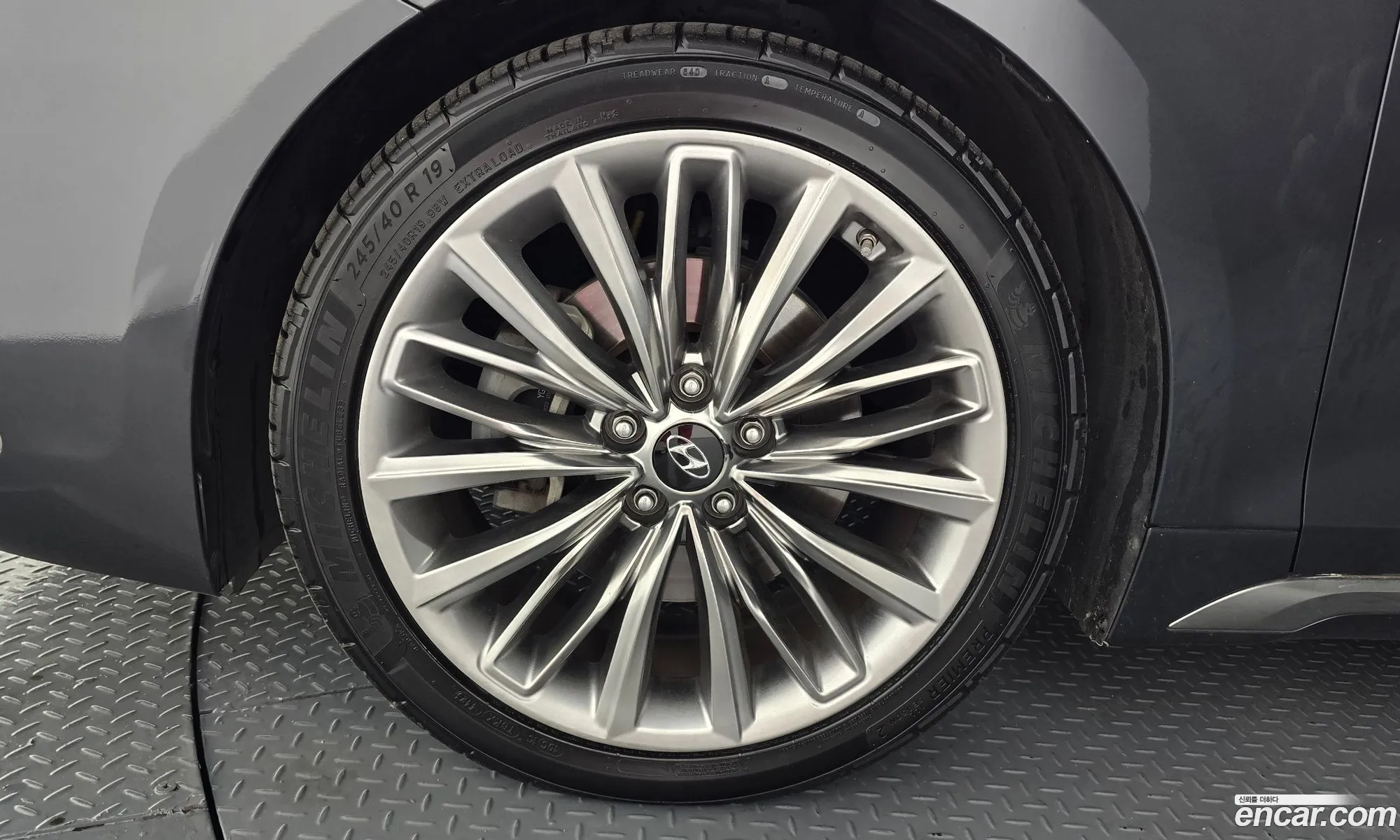 Hyundai Grandeur IG 2018 — 13