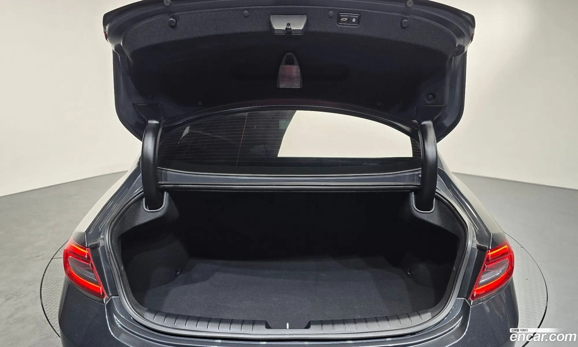 Hyundai Grandeur IG 2018 — 4