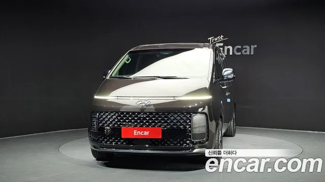 Hyundai Staria 2023 — 8